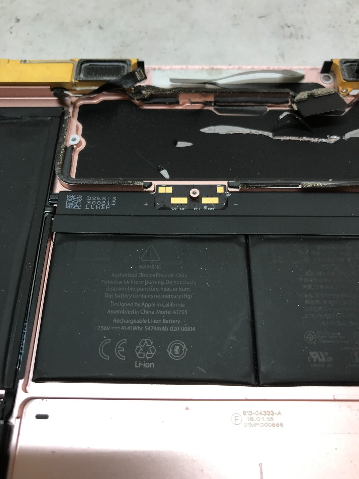 Apple MacBook 2015 A1534 Battery+Back Cover ONLY For Parts or Repair AS IS – DW