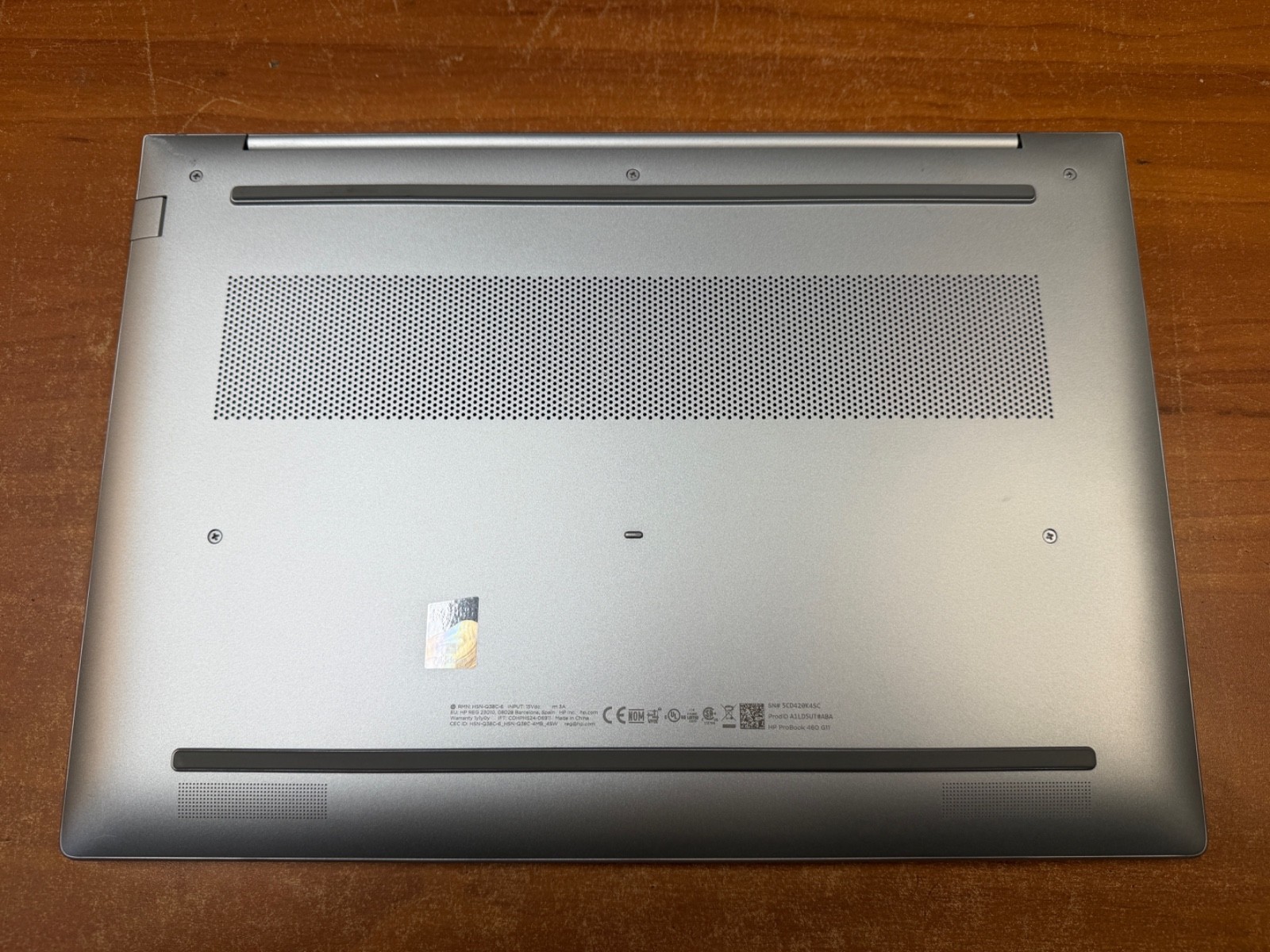 HP ProBook 460 G11 16″ Ultra 5 125U – 8GB DDR5 – No Hard Drive/OS/Battery