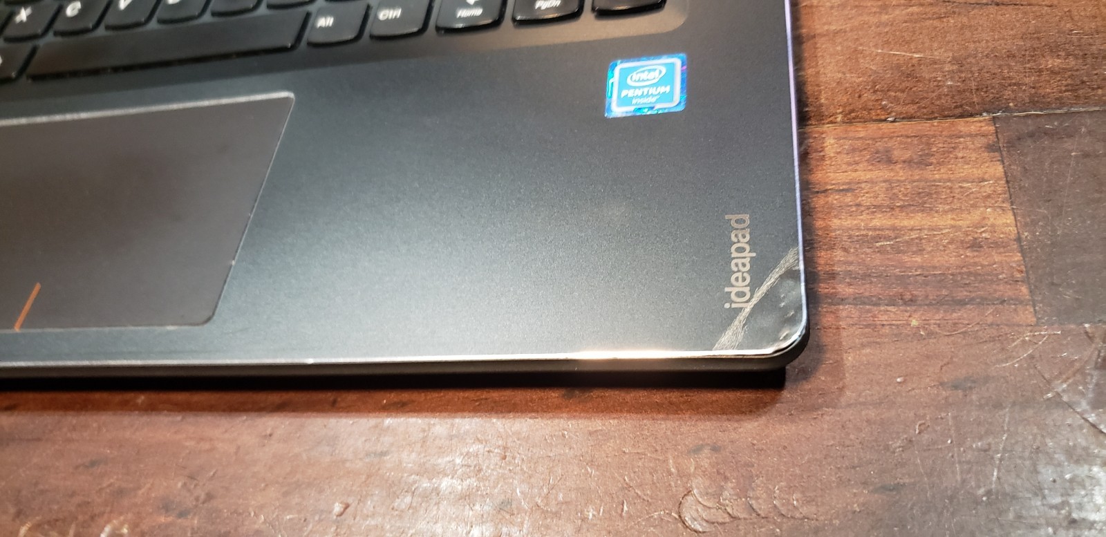 Lenovo Ideapad FLEX 4-1470 14″ Pentium 4405U 2.1GHz 4GB RAM 500GB HDD & Charger