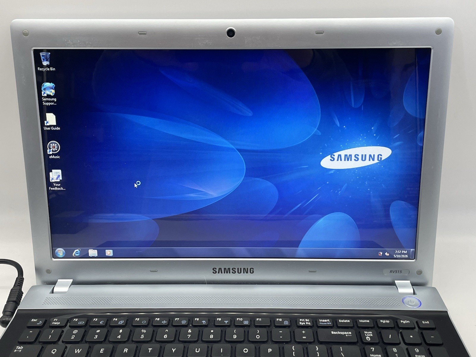 Samsung NP-RV515 Laptop 15.6″ AMD E-350 4GB 320GB Windows 7