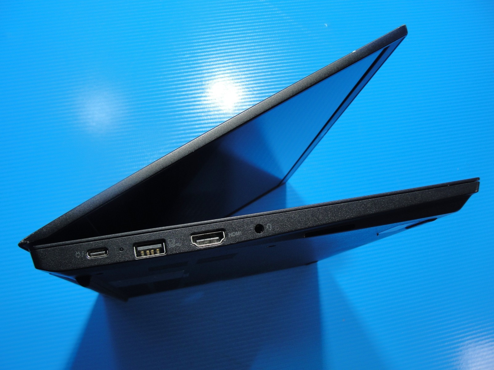 Lenovo ThinkPad T14 Gen 2 14″ FHD Intel i5-1135G7 2.4GHz 16GB RAM 128GB