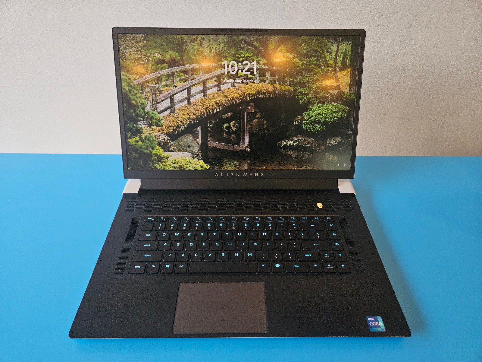 Alienware X17 R1 17.3″ 2.3GHz Intel Core i7-11800H RTX 3070 32GB RAM 1TB SSD