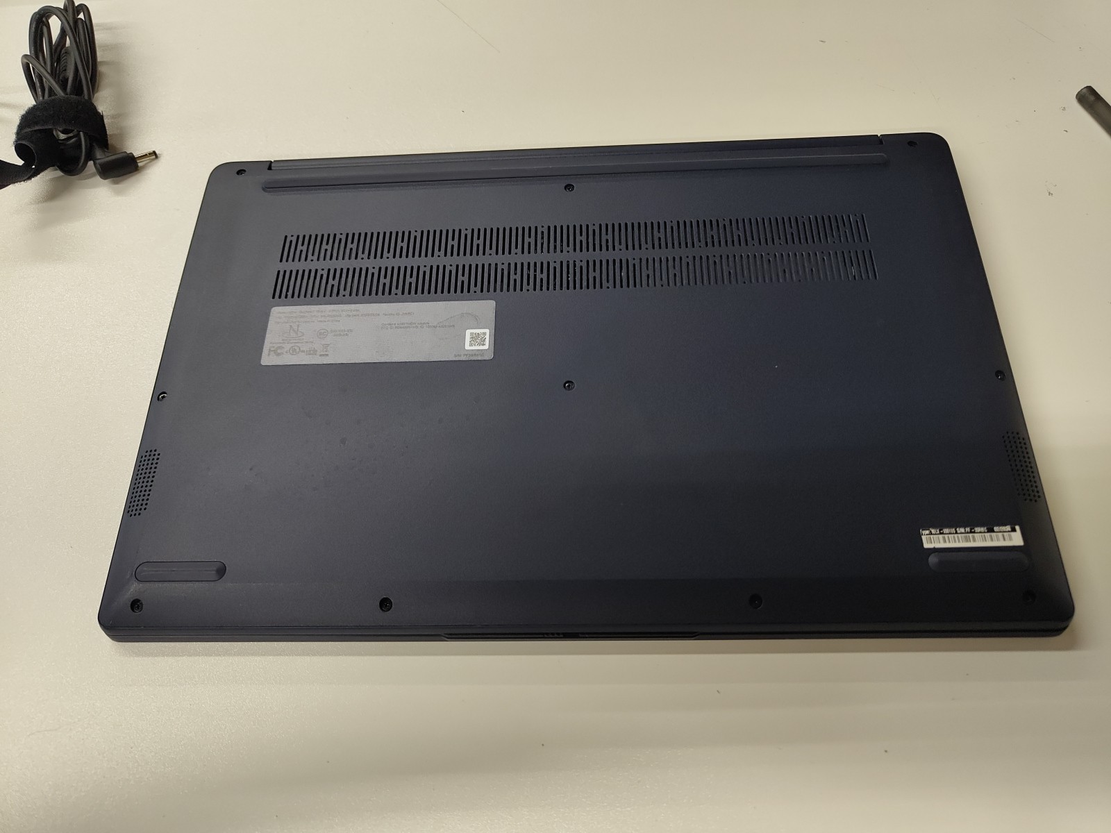 Lenovo Ideapad 1 (Used) Several Marks On Front Of Item