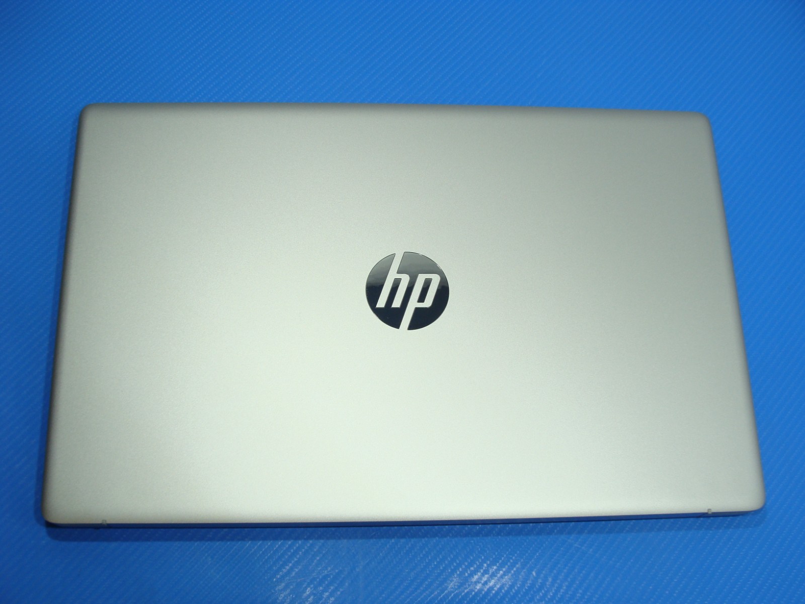 HP 17-cp2025dx 17.3″FHD AMD Ryzen 5 7520U 2.8GHz 8GB 512GB 100t Warranty 2026