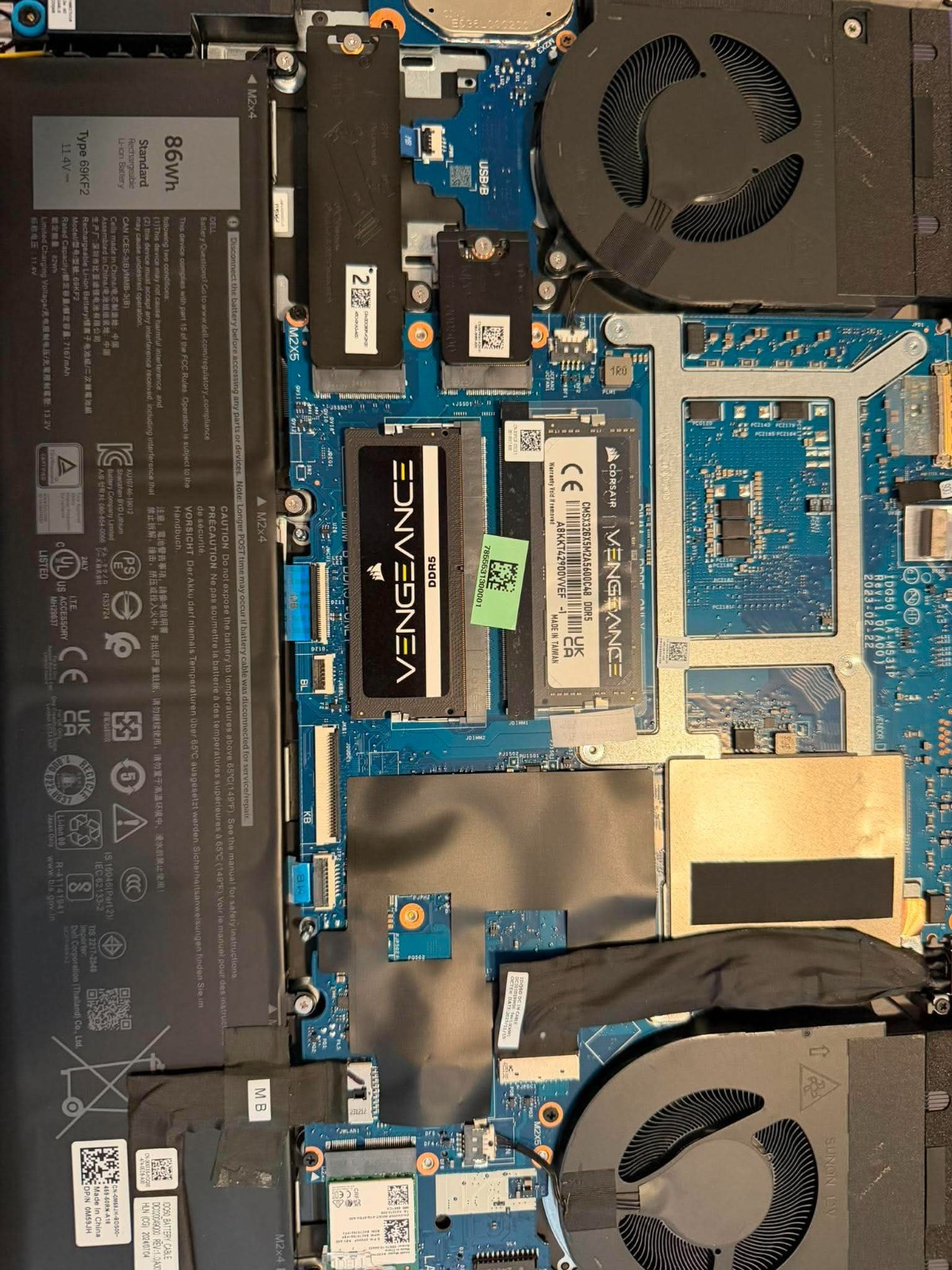 Dell G16 7630 16″ NEAR-MINT QHD+ 240Hz i7-13650HX RTX 4060 32GB 1TB SSD