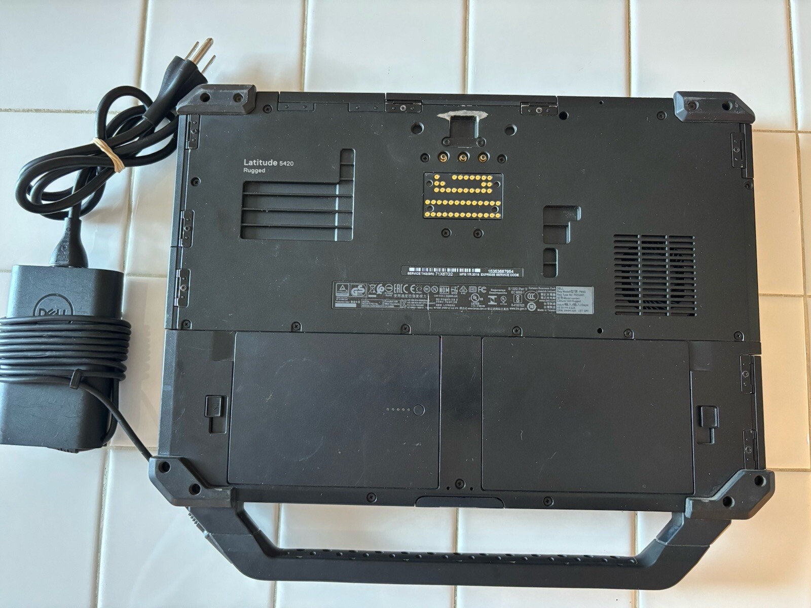 DELL RUGGED 5420 i5-6600U up to 32GB RAM 2TB SSD Toughbook DeWALT Yellow