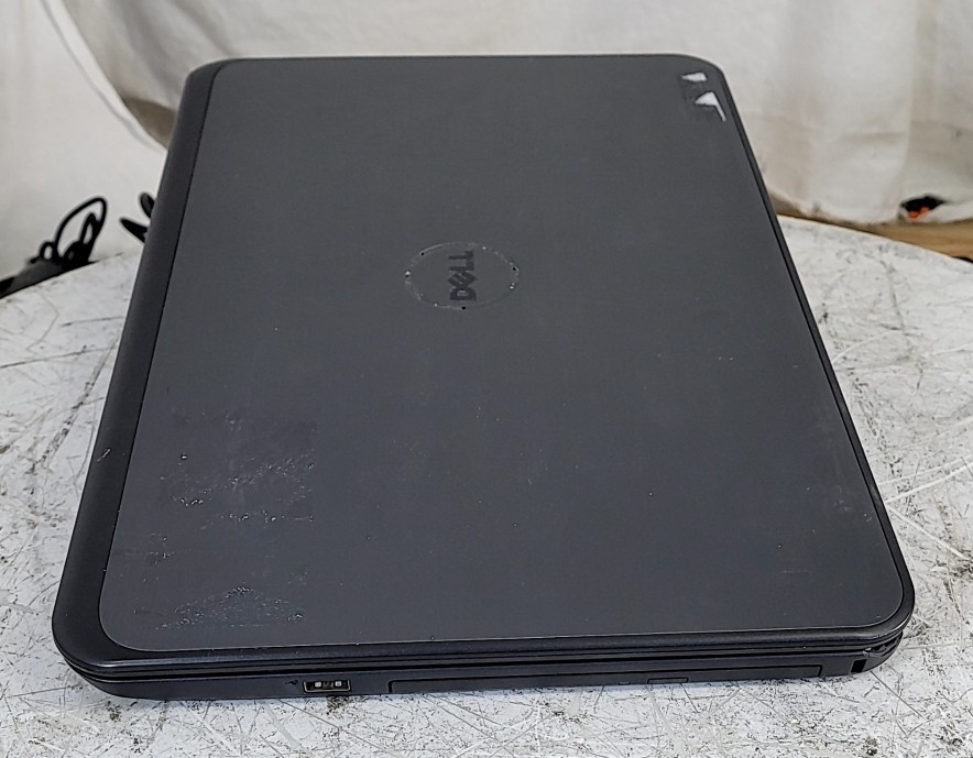 DELL LATITUDE 3540 Laptop Core I5-4210U 8GB SEE NOTES