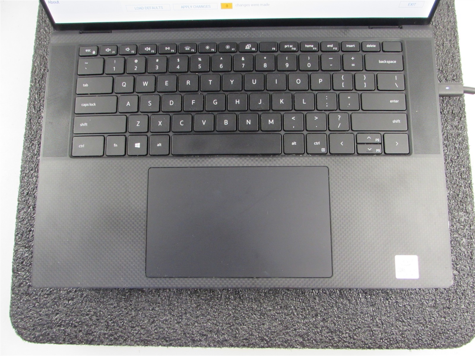 DELL PRECISION 5550 1920X1200 FHD CORE I7-10875H 512GB SSD 64GB RAM T2000 NO O.S