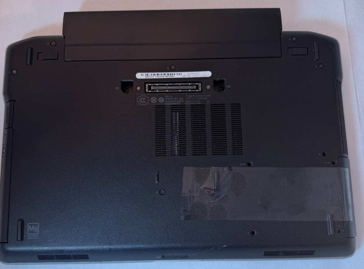 Dell Latitude E6320 i7-2620M 8GB No HDD – As Is
