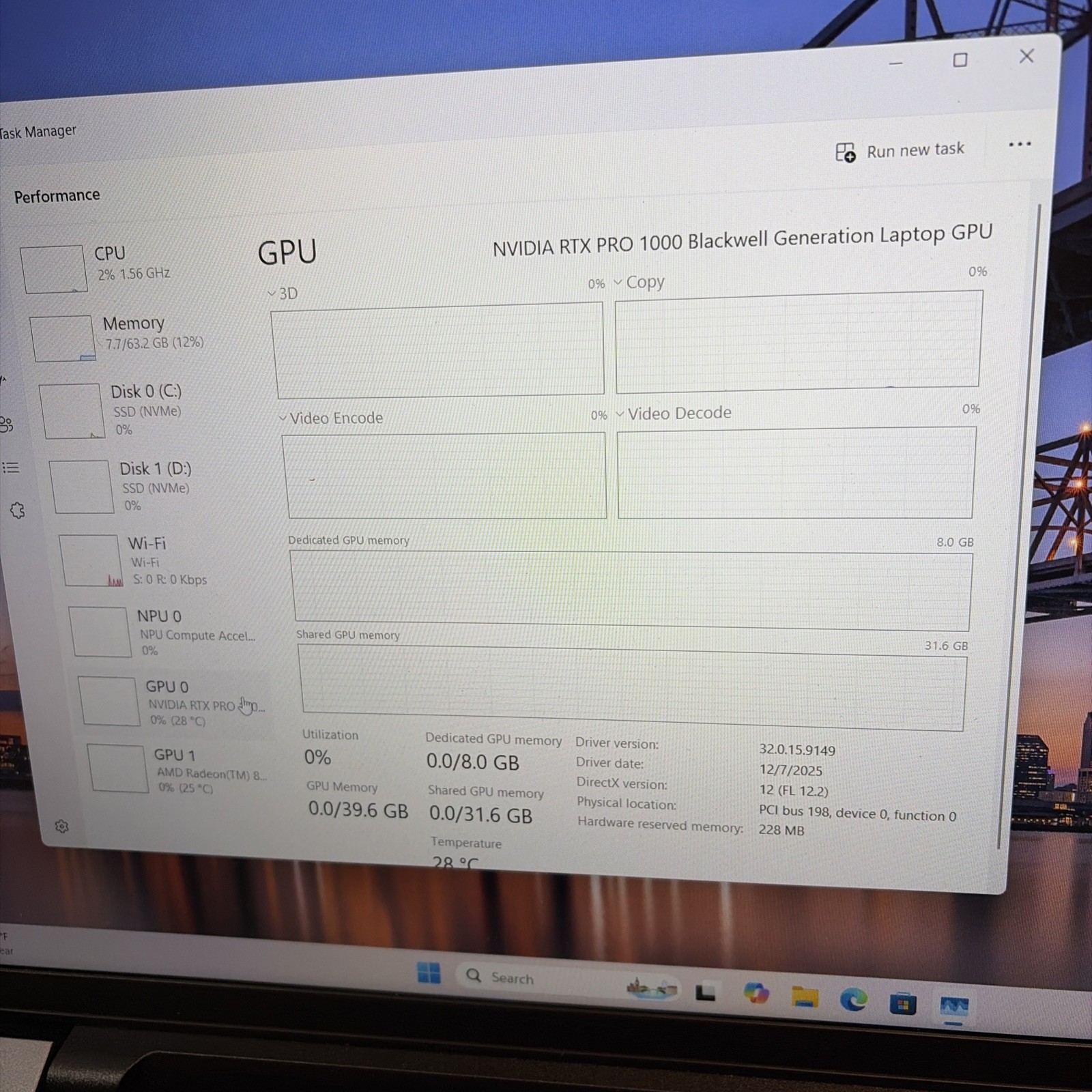 Dell Pro Max MC16255 16″QHD+ 120Hz AMD AI 9 HX Pro 470 64GB 1.5tb Rtx 1000 Pro