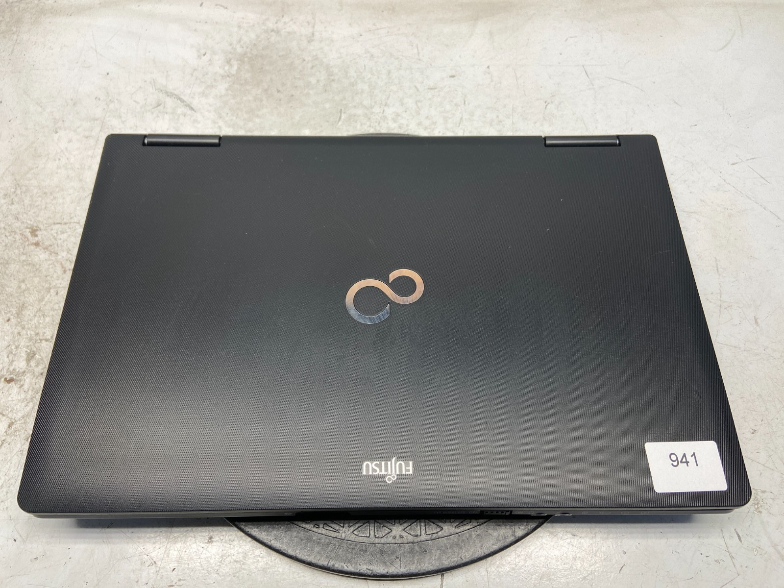 Fujitsu LifeBook E752 Intel i5-3340M 2.7GHz 4 GB NO HDD
