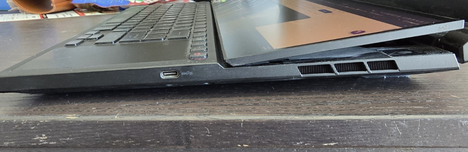 ROG Zephyrus Duo 16 3070ti, 165Hz QHD, 6900HX, 32GB DDR5, 1TB. Make an offer!