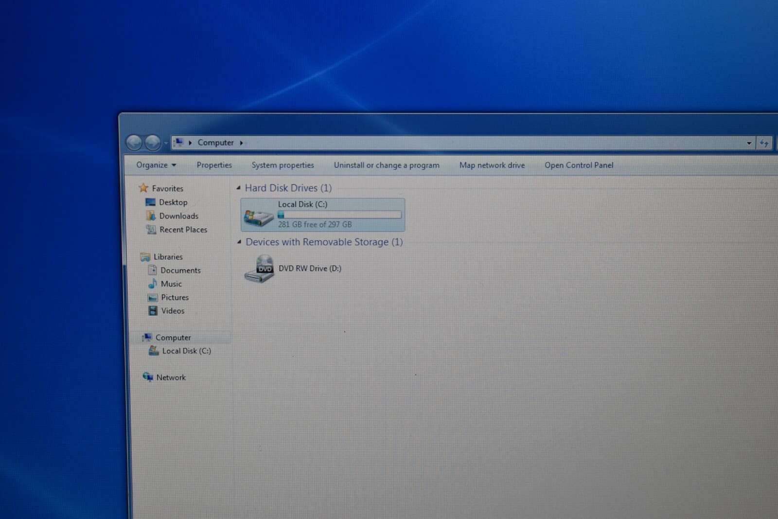 Dell Latitude E6500 P8700 2.53GHz 320GB HDD 1920×1200 WUXGA Windows 7 Pro 64-bit