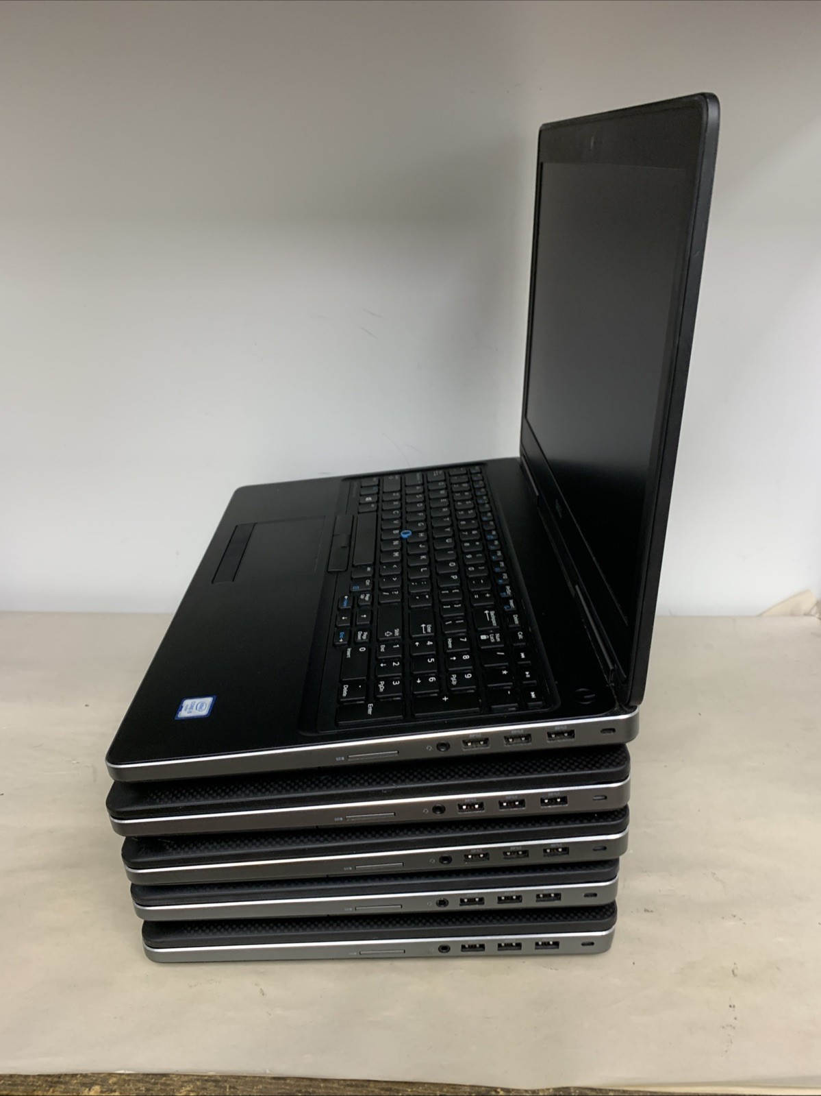 (LOT OT 5) Dell Precision 7510 i5-6300HQ 16GB RAM 512GB SSD Win11 Pro | M1000M