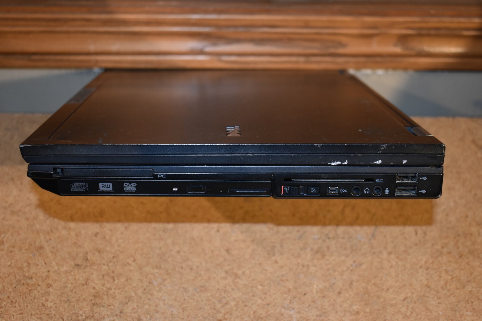 Dell Latitude E6500 P8600 2.4GHz 4GB 320GB WUXGA 1920×1200 Windows XP NVidia NVS