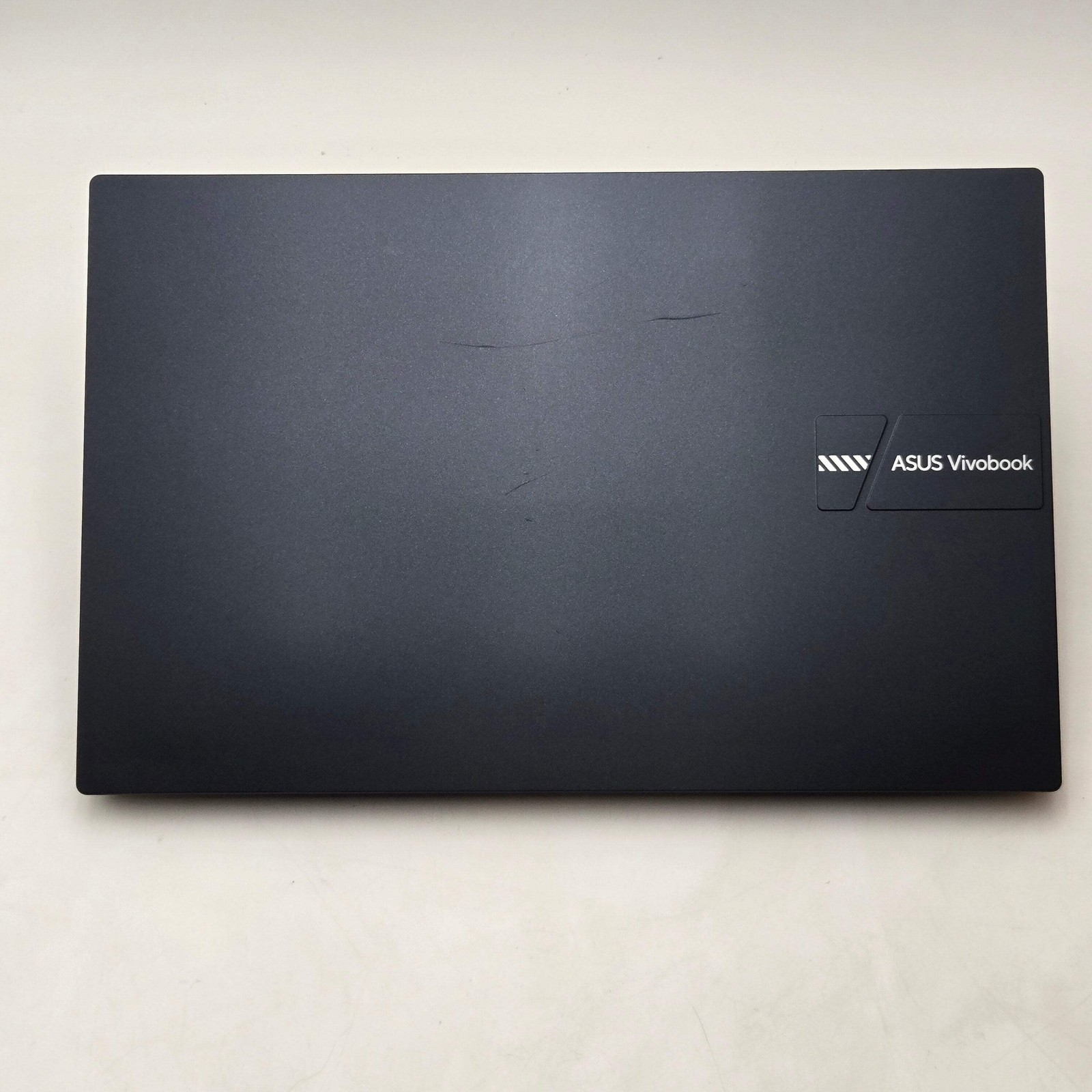 Asus VivoBook F1504V 15-inch Core i3 13th Gen 8GB RAM 512GB – Used w/ Charger