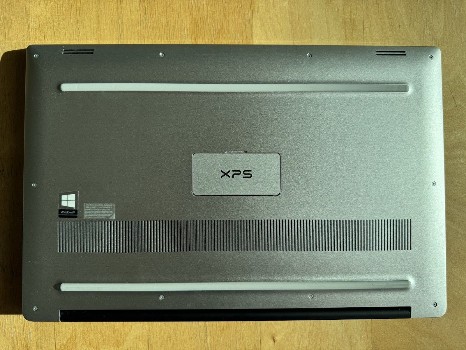 Dell XPS 15 7590 Intel Core i5-9300H 4.10 GHz(Max) 8GB RAM, 256GB SSD Win 11 PRO