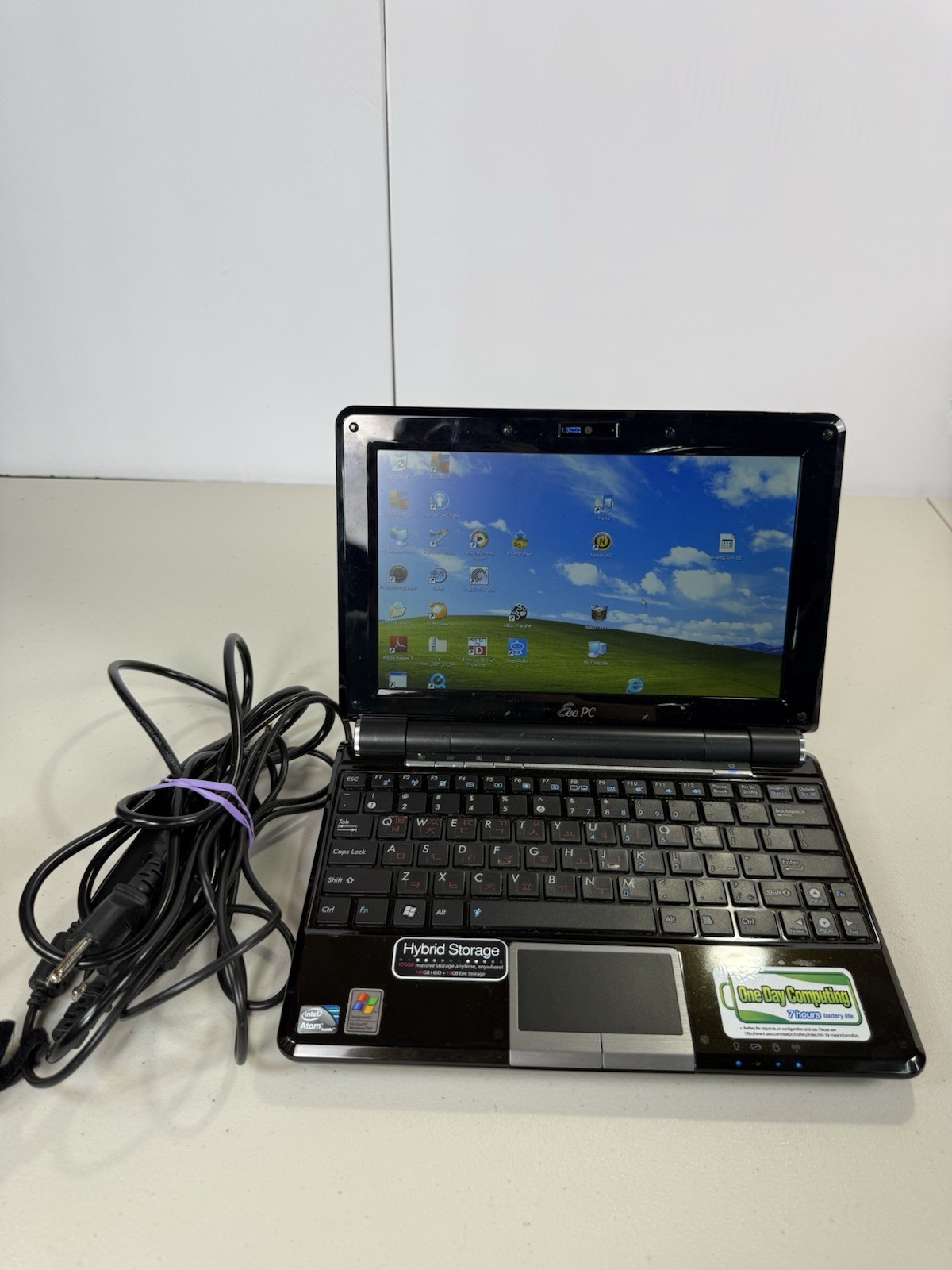 ASUS EEE PC 1000HE 10″ Screen Windows 7 READ