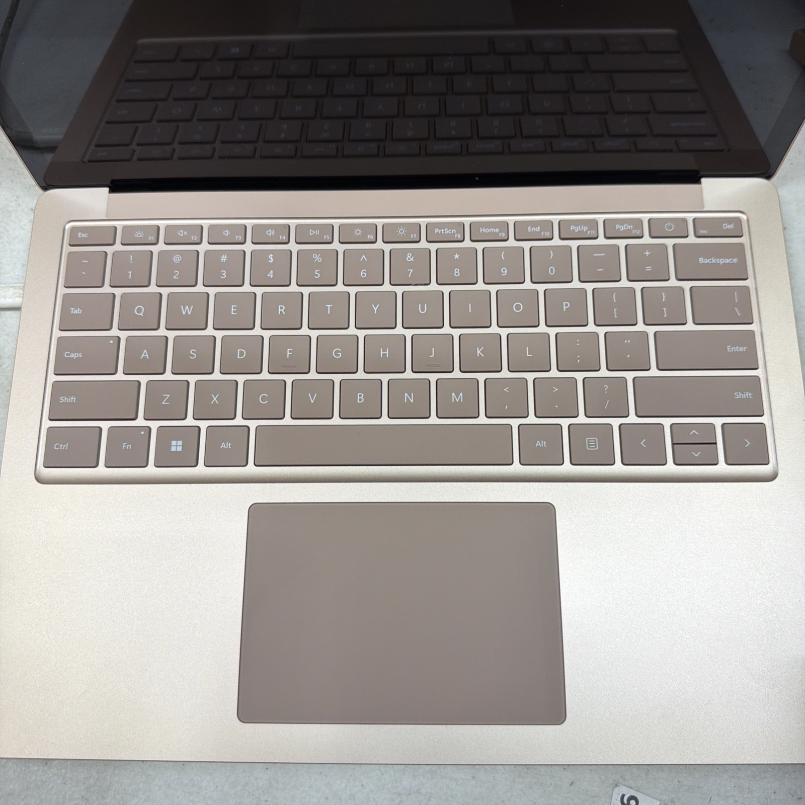 Microsoft Laptop 5 13in i5 8GB 512GB Sandstone (FOR PARTS OR NOT WORKING!)