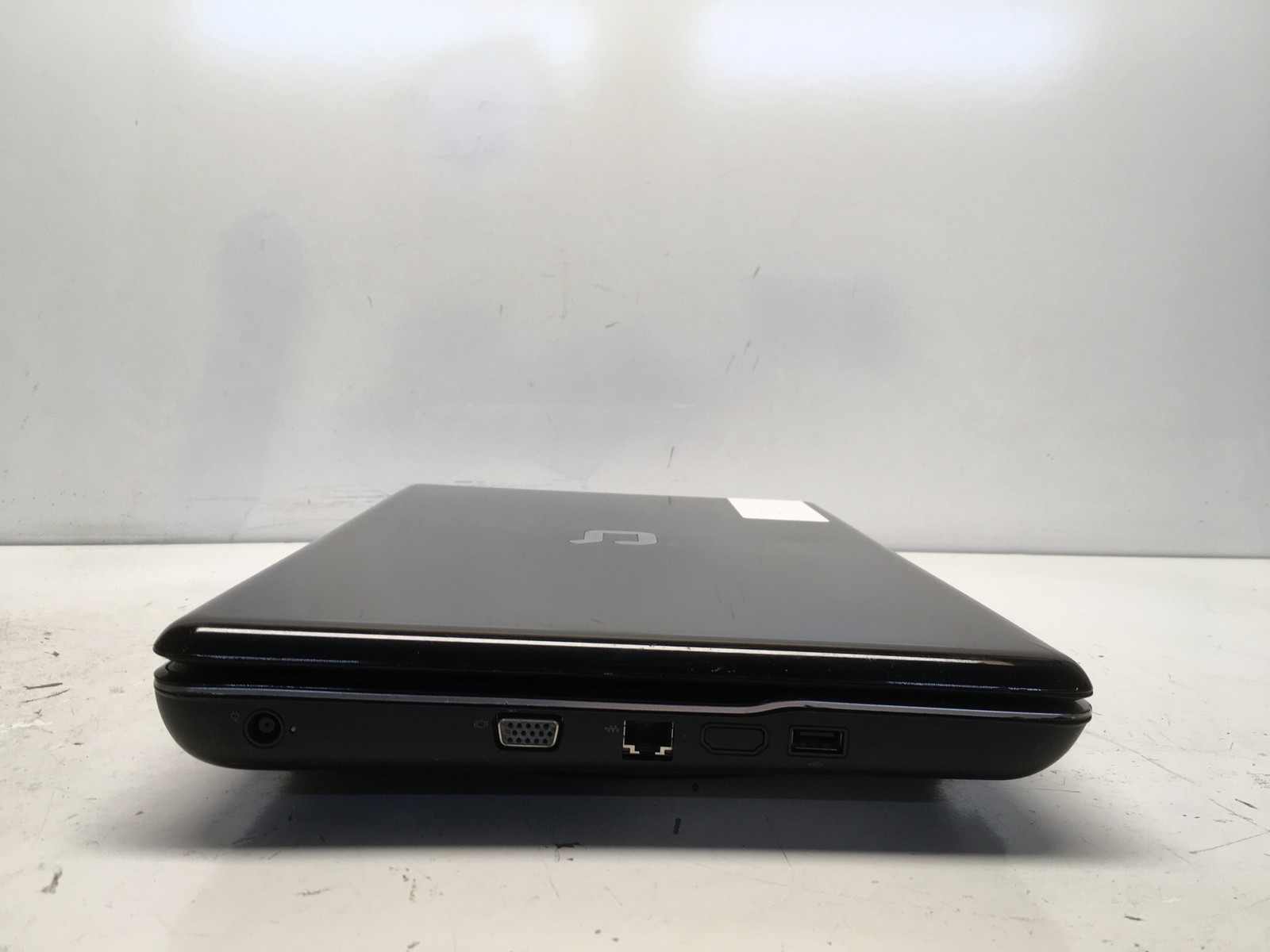 Compaq Presario CQ60-216DX Intel Pentium Dual-Core No RAM NO HDD No Batt
