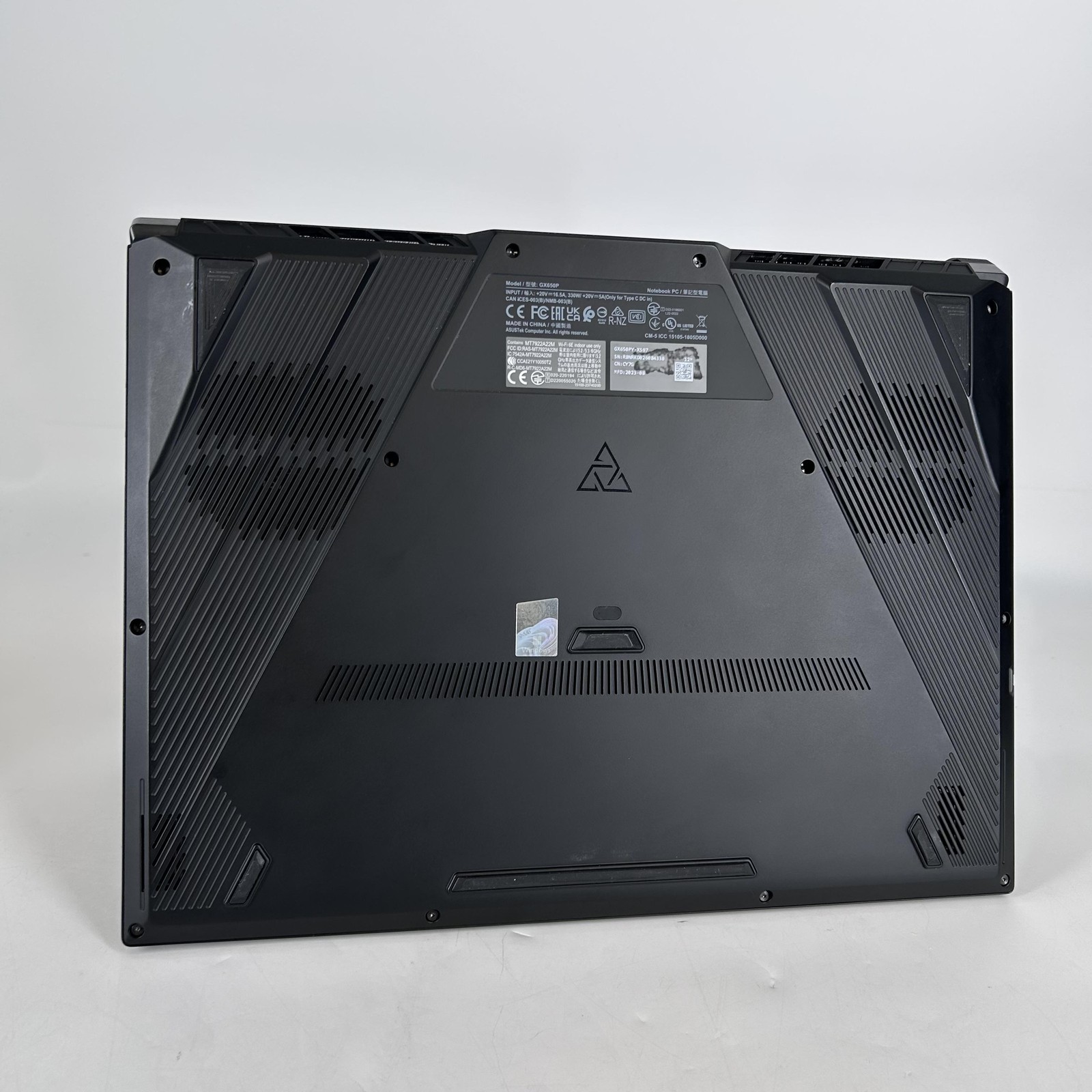 Asus ROG Zephyrus Duo 16 GX650 240Hz 2K TOUCH Ryzen 9 7945HX 32GB 1TB RTX 4090