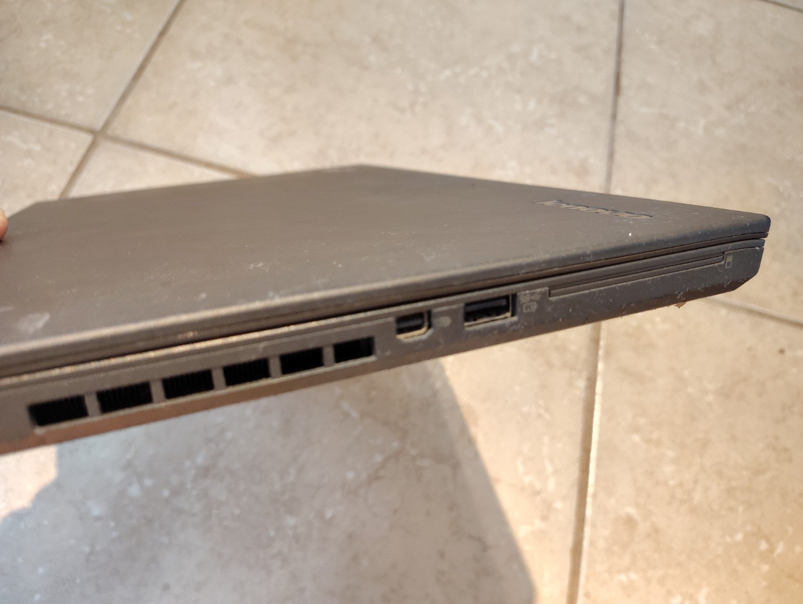 Lenovo ThinkPad T440 14″ Laptop Intel Core i5 8GB RAM 237GB HDD Windows 10