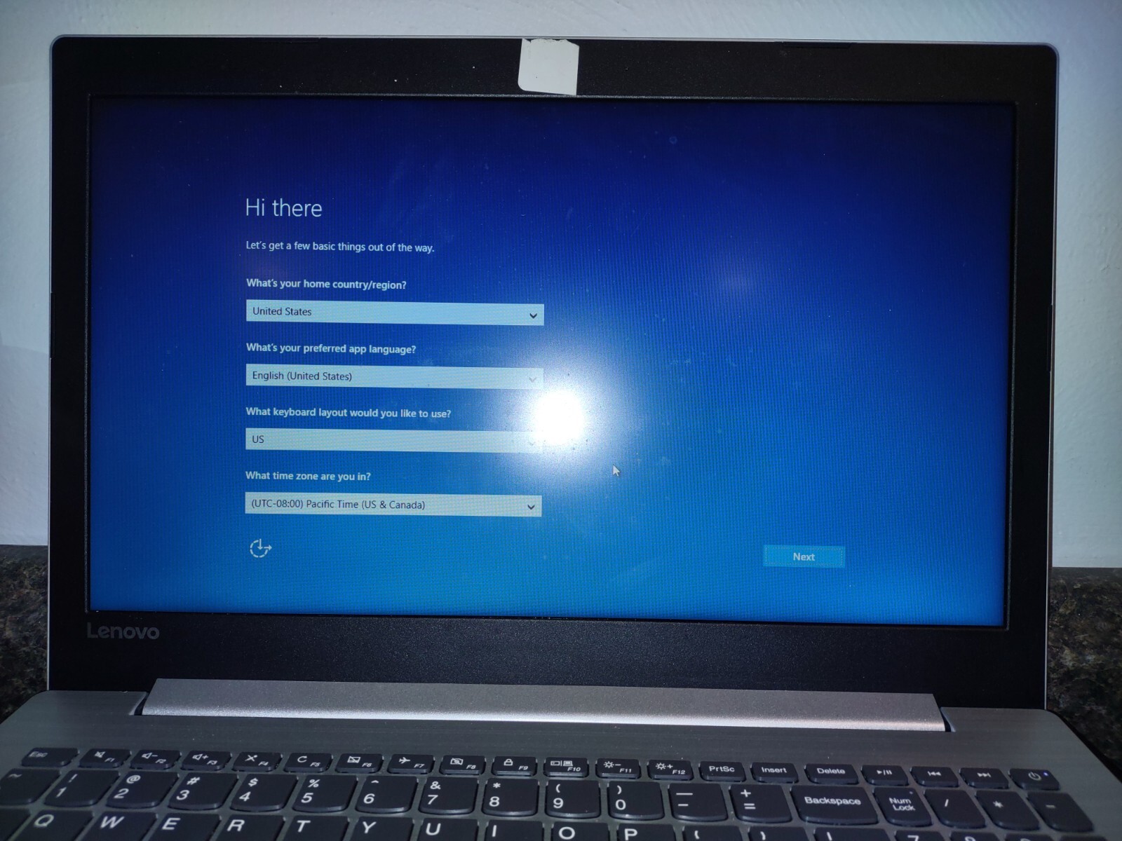 EUC Lenovo IdeaPad 320-15IAP 15.6″ DDR3L 8GB WIN 10 + charger