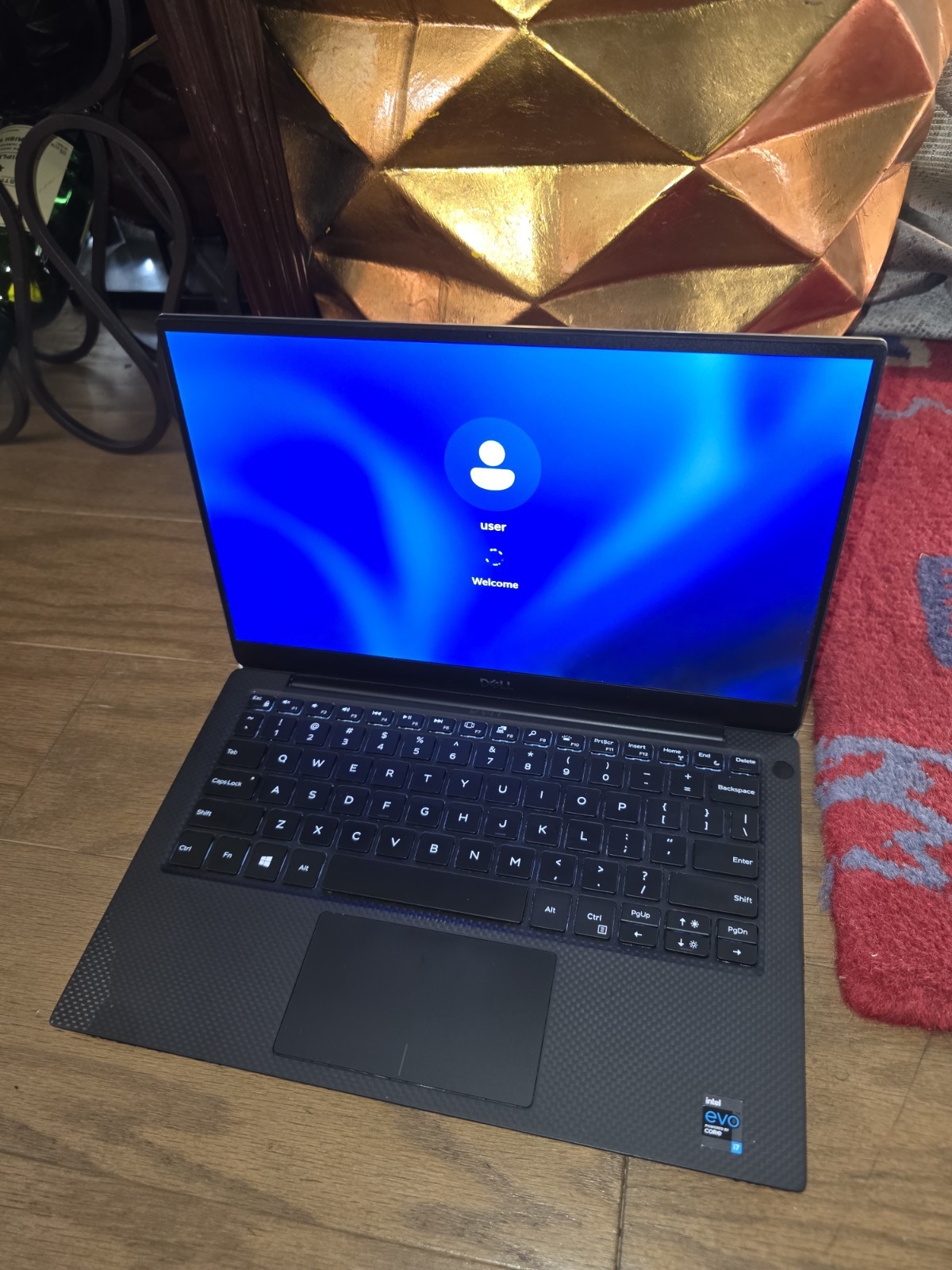 Dell XPS 13 9305 11th Gen i7-1165G7 16GB 512GB SSD Windows 11 – W/ Charger