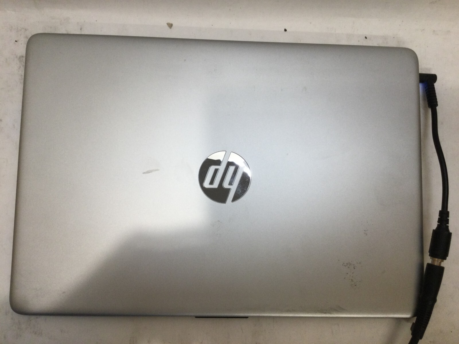 HP 14-fq0110wm 14″ / AMD Ryzen 3 3250U / (CRACKED) MR
