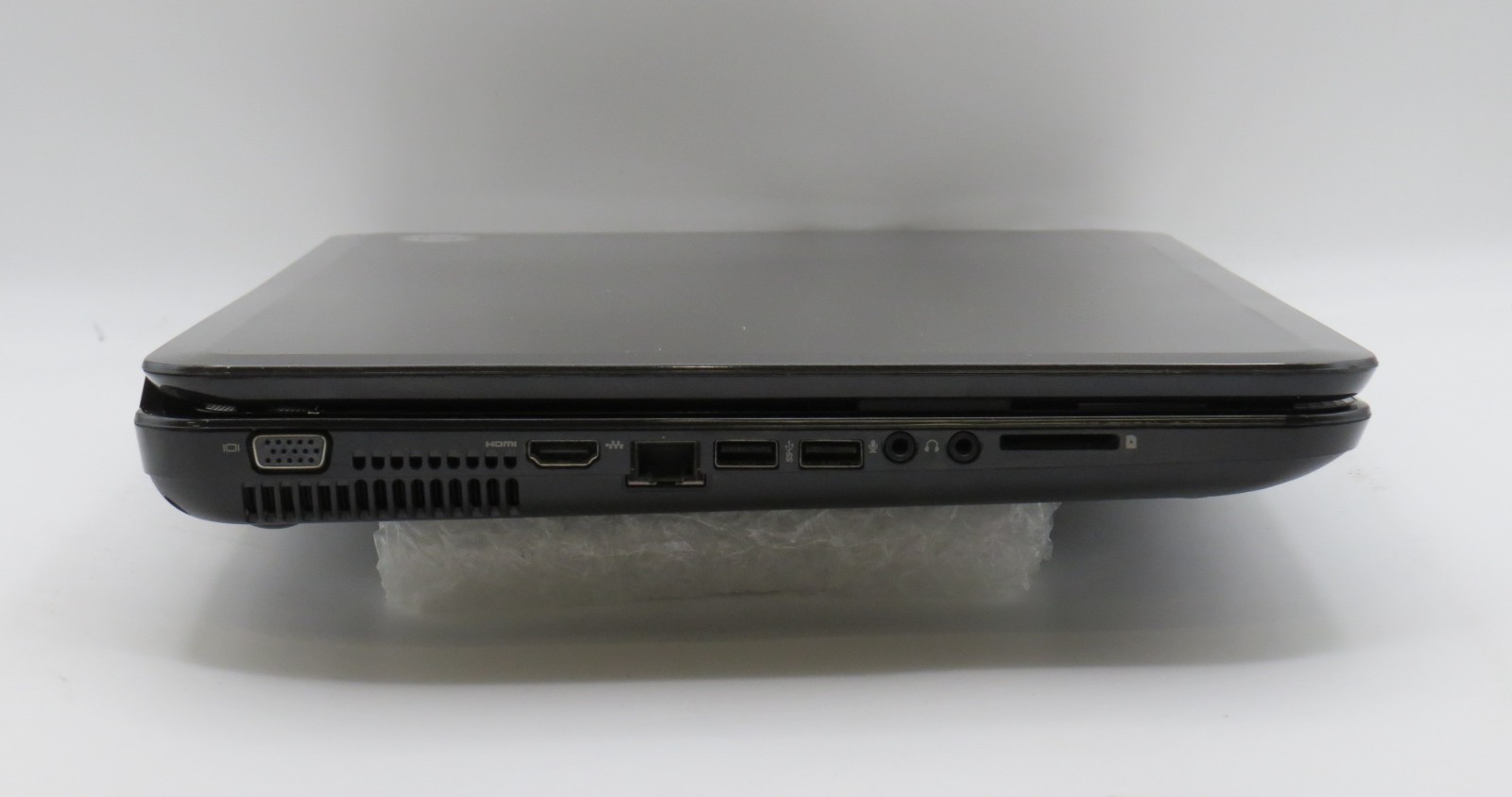 HP Pavilion g7 | A6-4400M @ 2.7GHz | 6GB DDR3 | 17.3″ | NO HD/OS/AC | Parts
