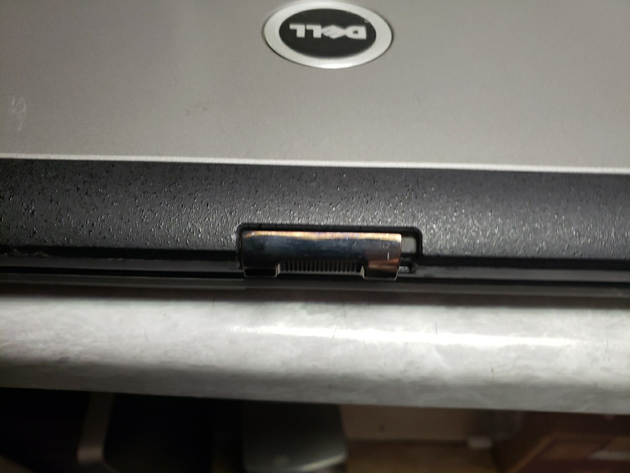 Dell ATG630 Laptop 2 CORE 2.0ghz 4gb NO POWER CORD RERAD AD FREE SHIP