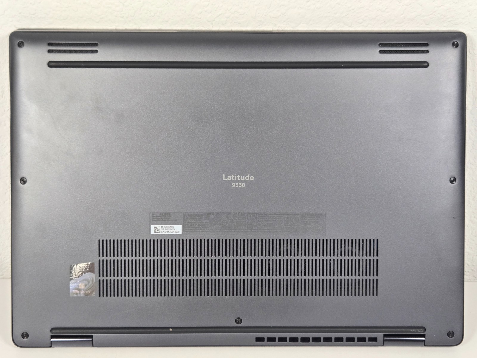 Dell Latitude 9330 – 13.3″ Touch 2-in-1 | i7-12 | 32GB RAM | 512 SSD | Win
