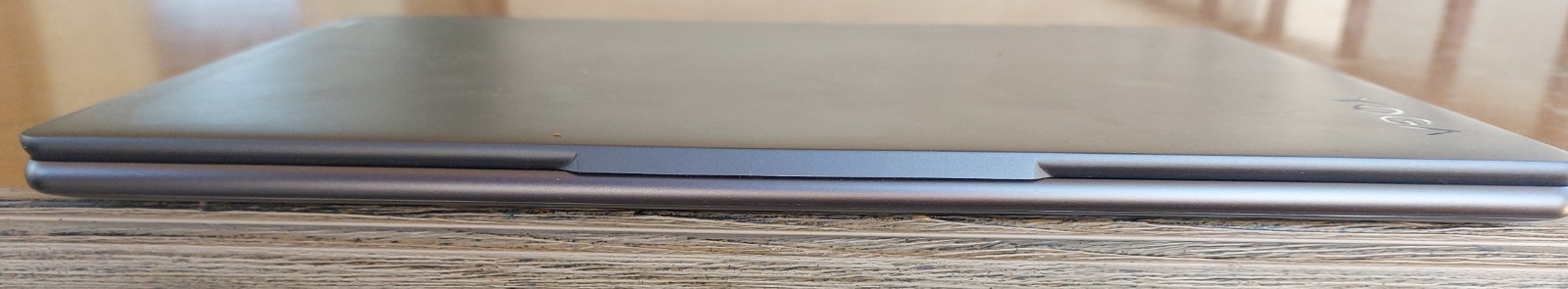 Lenovo Yoga 7 14 inch 2-in-1 Laptop/Tablet Computer