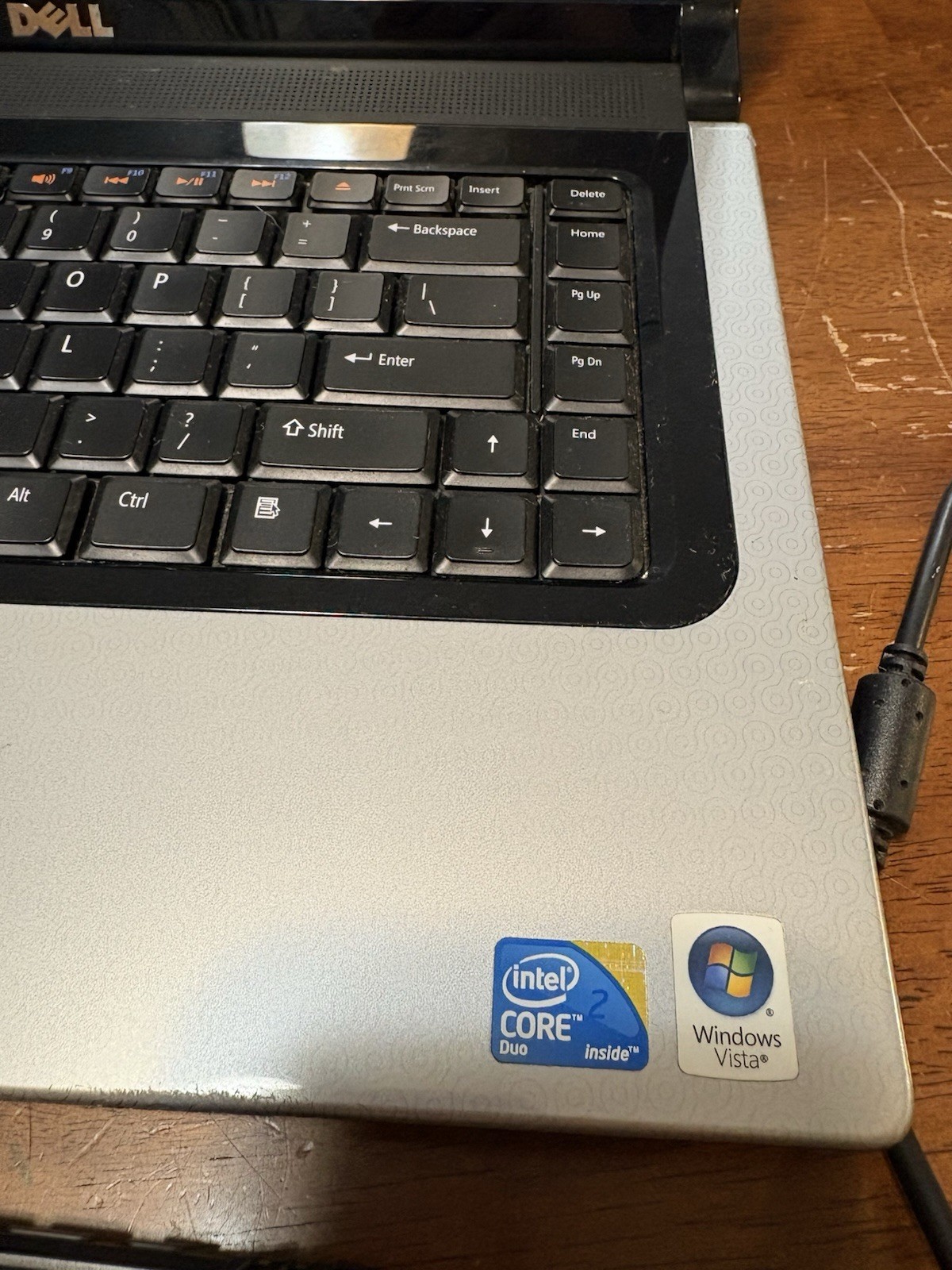 Dell Studio 1555 (PP39L) 15.6″ – Vista – 4GB RAM – DVD-RW -Good Battery