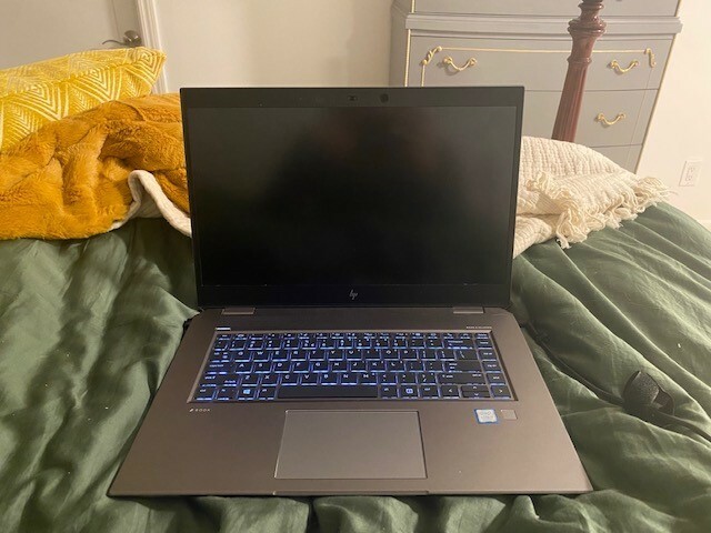 HP ZBook Studio G5 15.6″ (1TB SSD, Intel Core I7-9750h, 2.60 GHz, 16GB) Laptop 