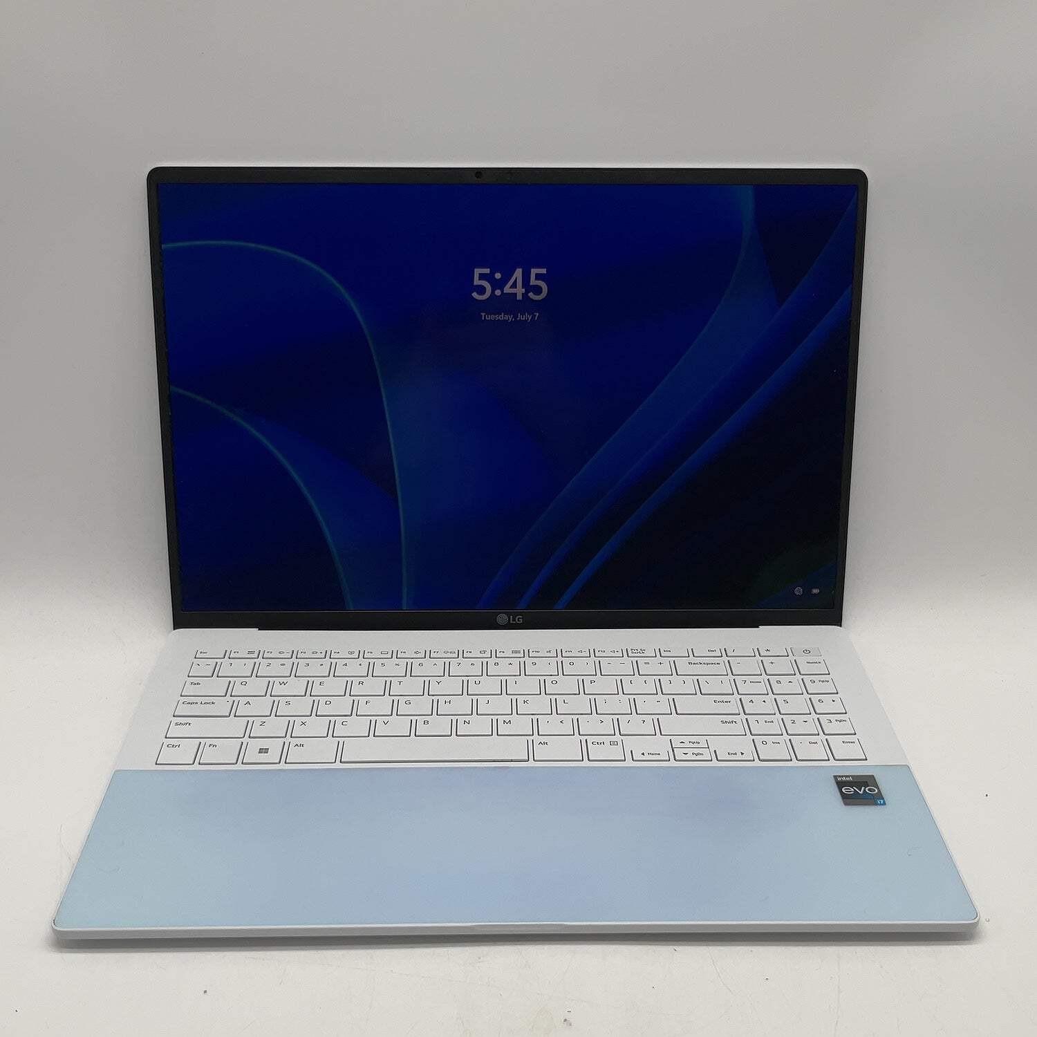 Broken LG Gram Style 16Z90RS 16″ i7-1360P 2.2GHz 32GB RAM 1TB SSD READ