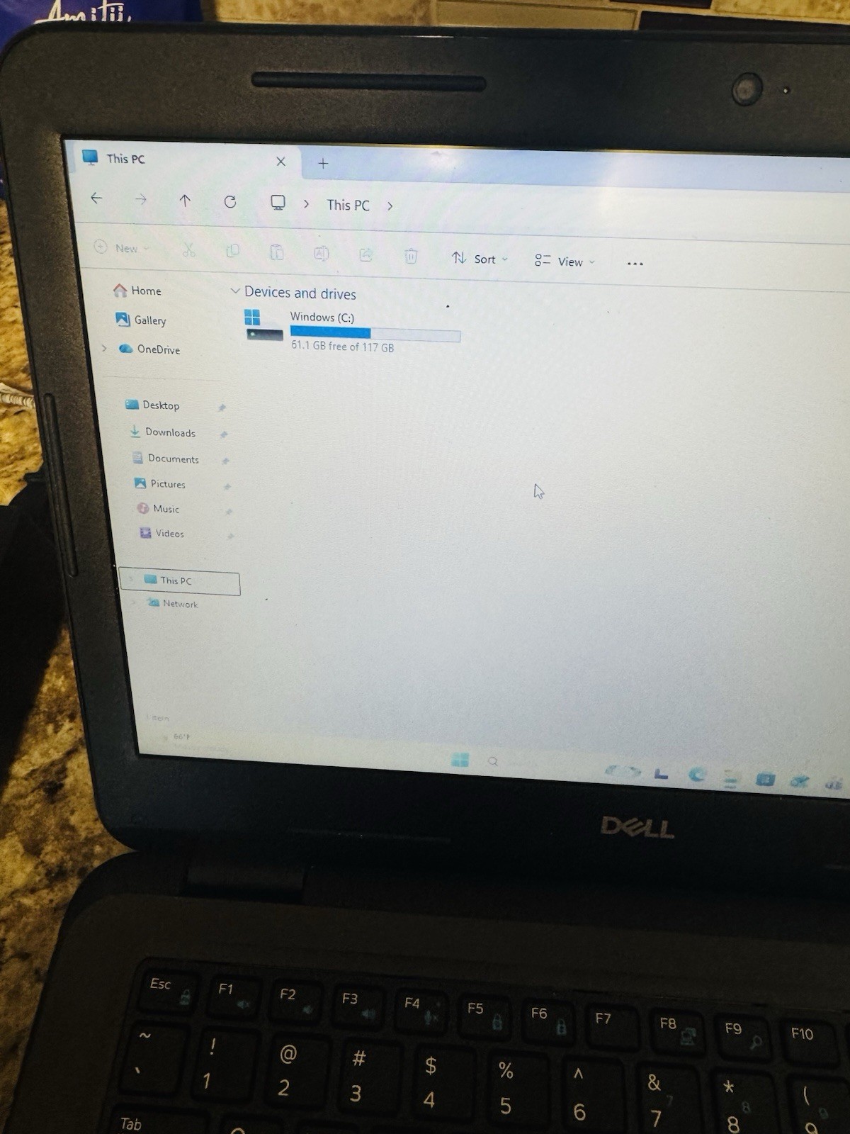 Dell latitude 3310 i3 8th gen 14 inch laptop with bag