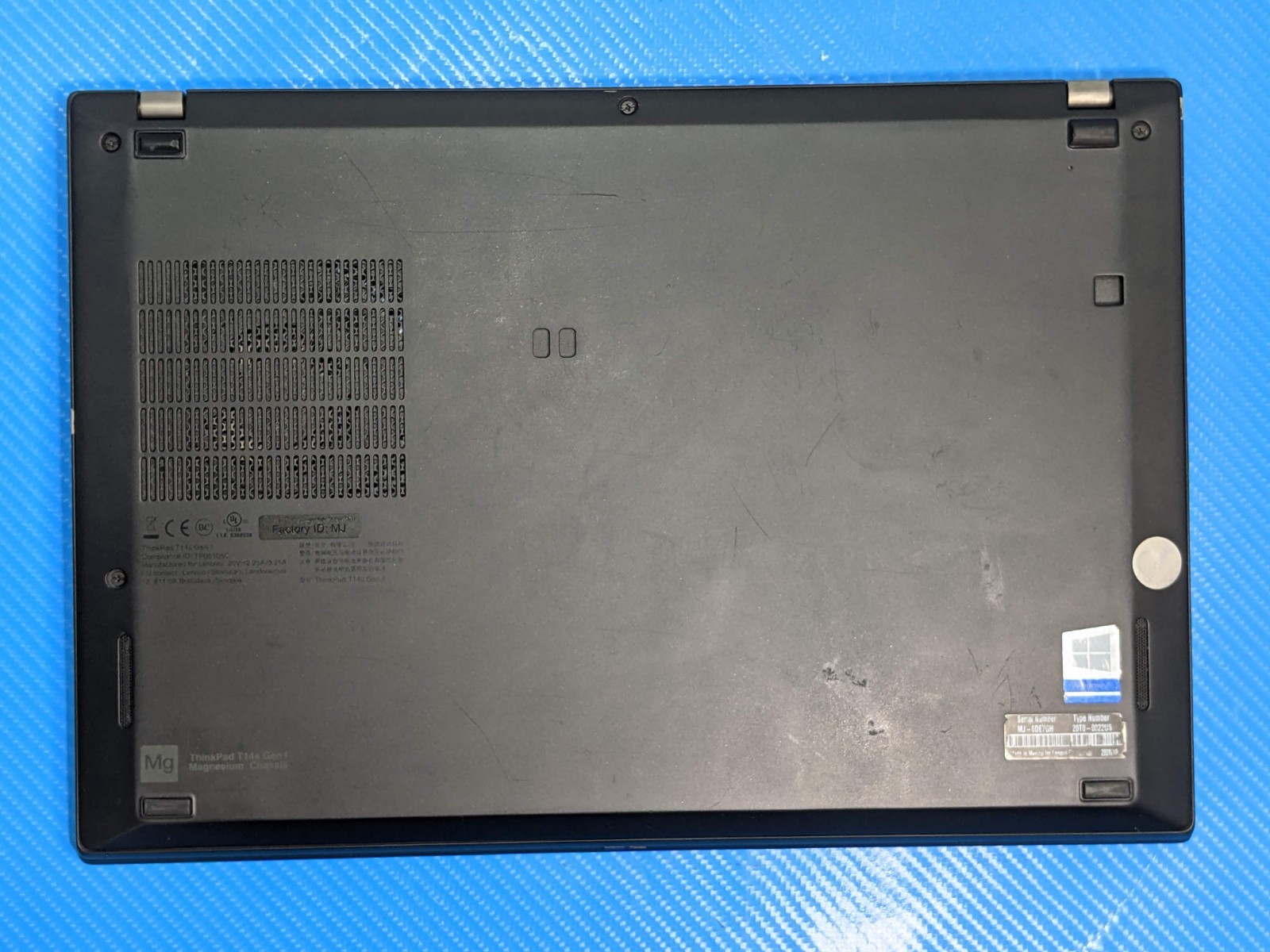 Lenovo ThinkPad T14s Gen 1 14″ FHD i5-10210U 1.6GHz 8GB 512GB SSD W11P +Charger