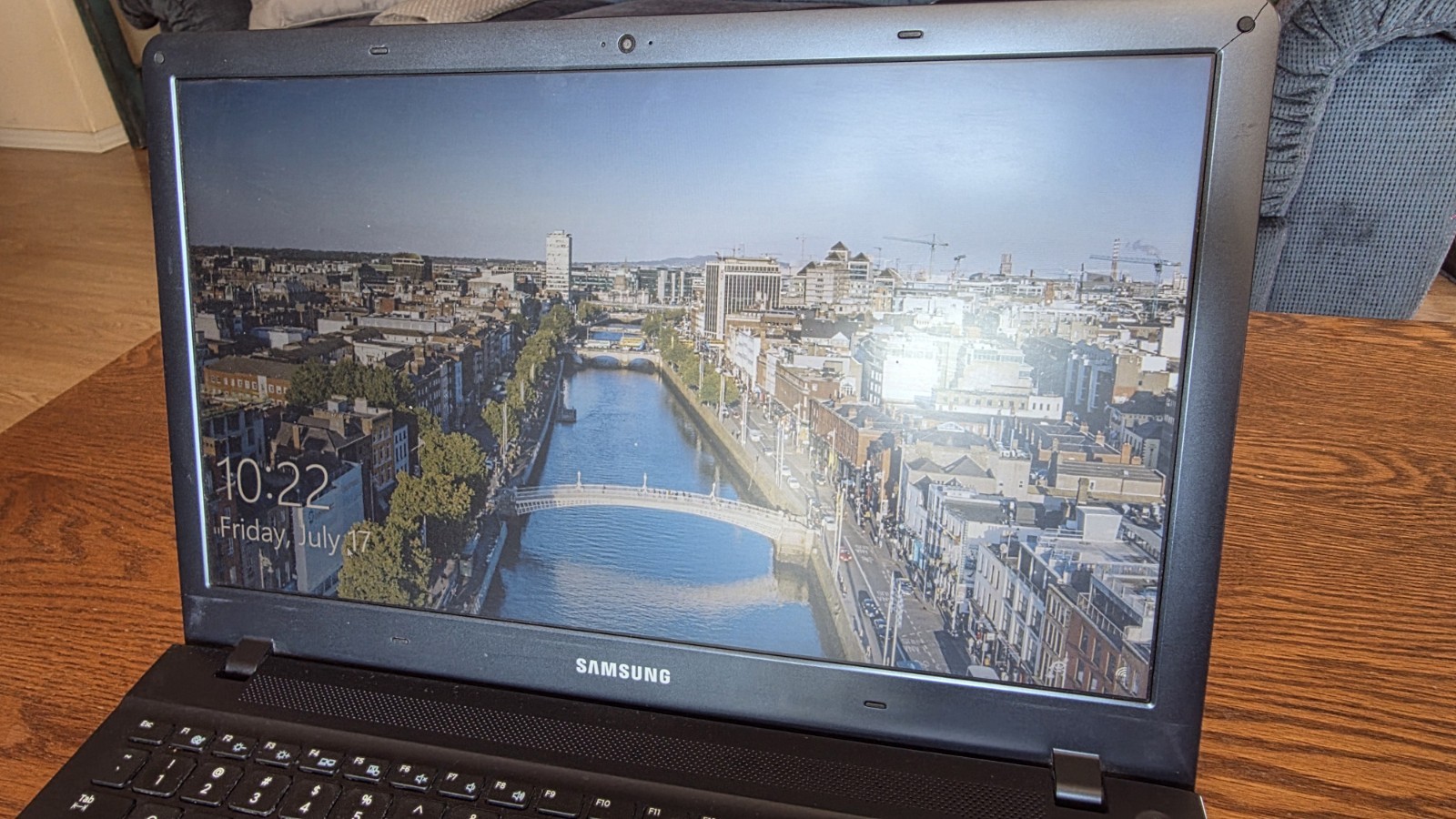 Samsung NP470R5E 15.6″ Laptop Intel Core i5-3230M @ 2.60 Ghz 6GB 750GB HDD W10