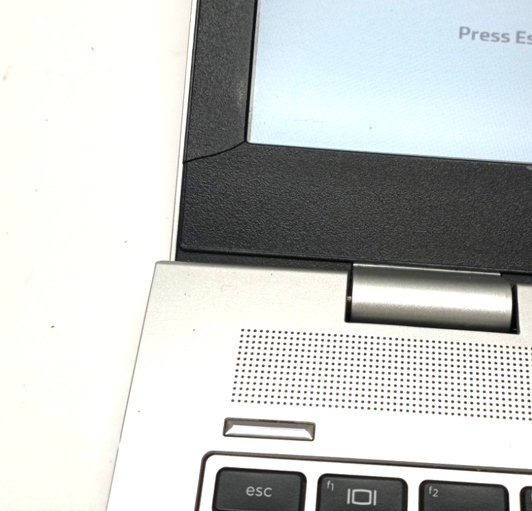 HP ProBook 650 G4 15.6″ i5-8350u@1.70GHz 8GB RAM 256GB NVMe Win11Pro MC526*!