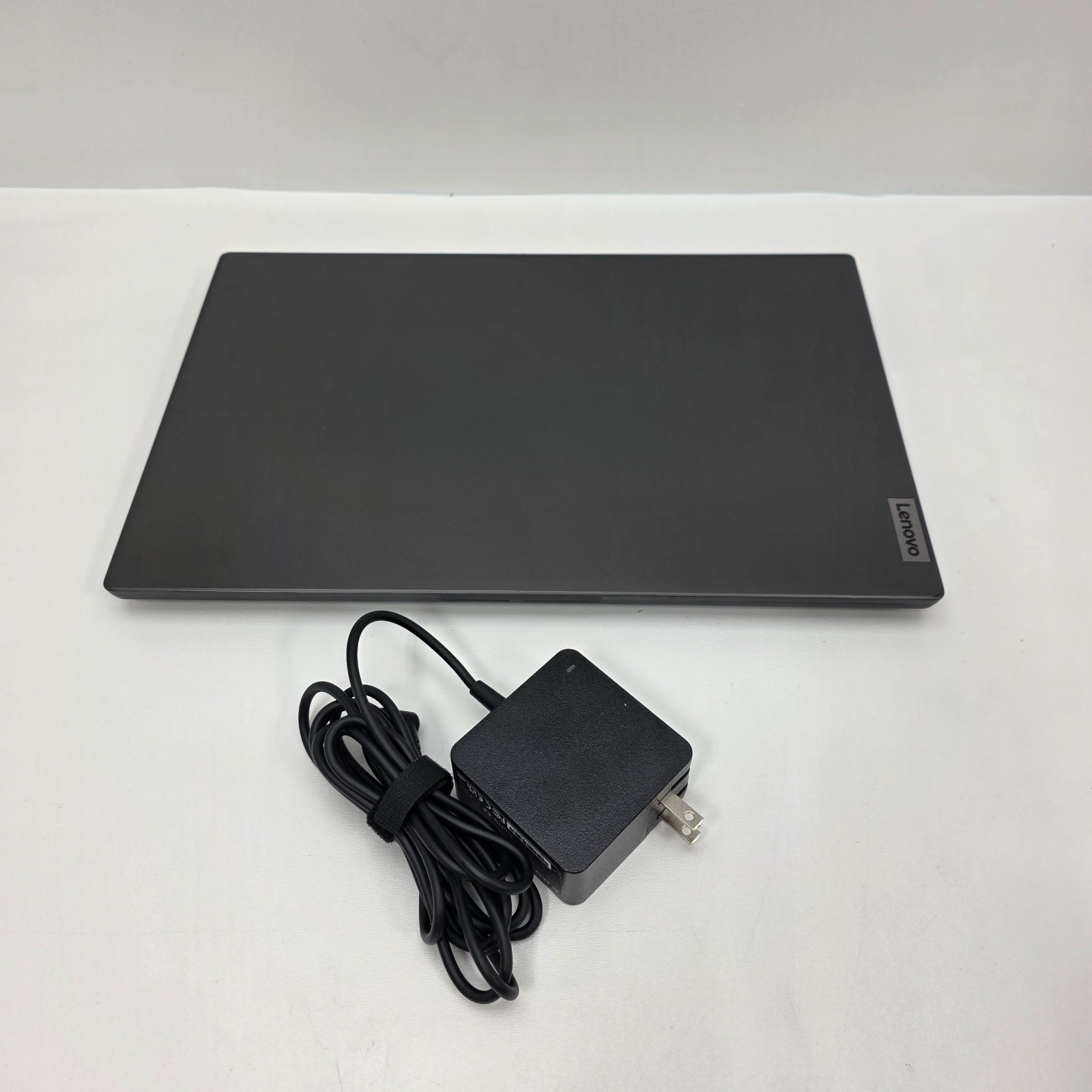 Lenovo V15 G4 ABP 15.6″ FHD Ryzen 7 7730U 2.00GHz 40GB DDR4 1TB NVMe Win11 PRO