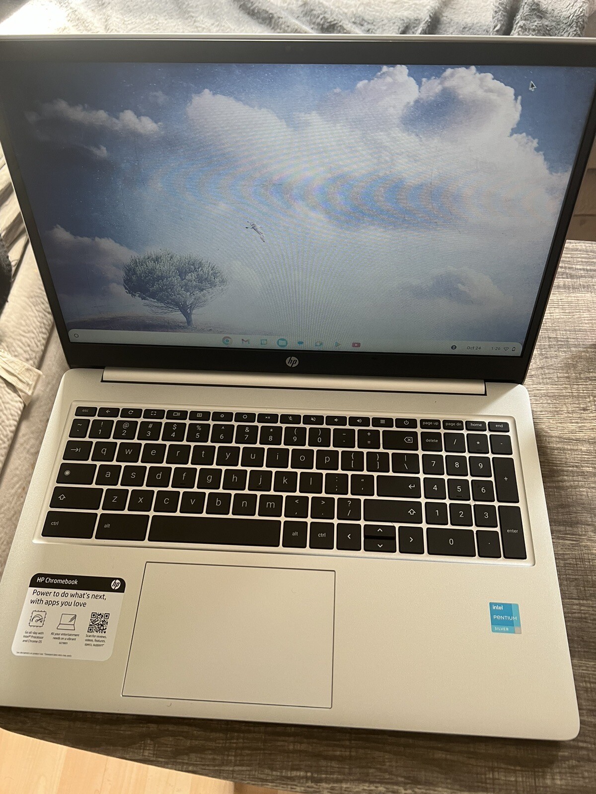 HP Chromebook 15.6” (64GB eMMC Intel Pentium Silver 3.3GHz 8GB RAM) Laptop -…