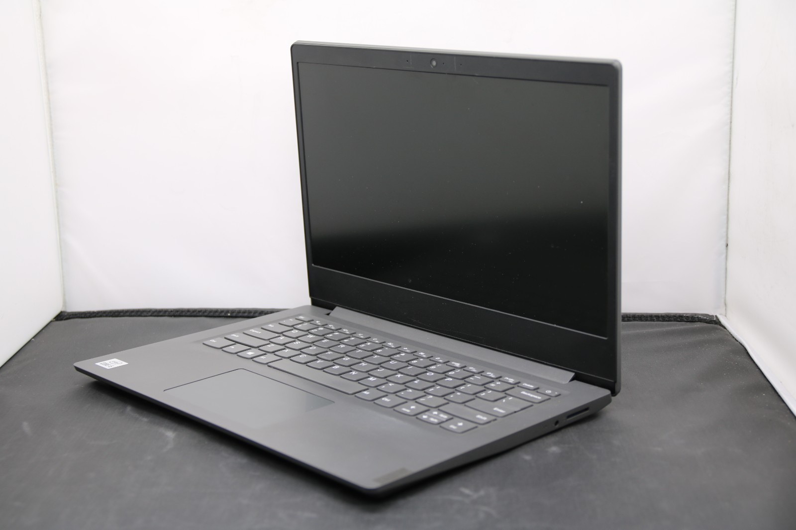 Lenovo ThinkBook 14 IIL 14″ – No Power, No Ram, No SSD – For Parts