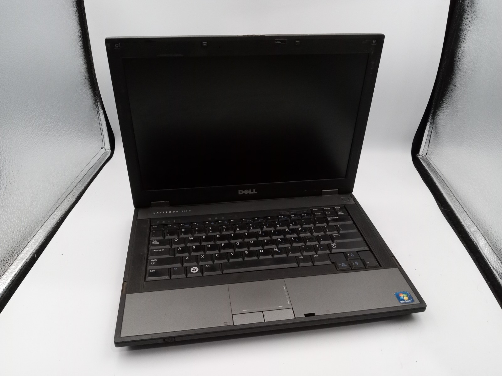 Dell Latitude E5410 14″ Laptop Intel Core i5-520M – DISPLAY ISSUES – READ -RR