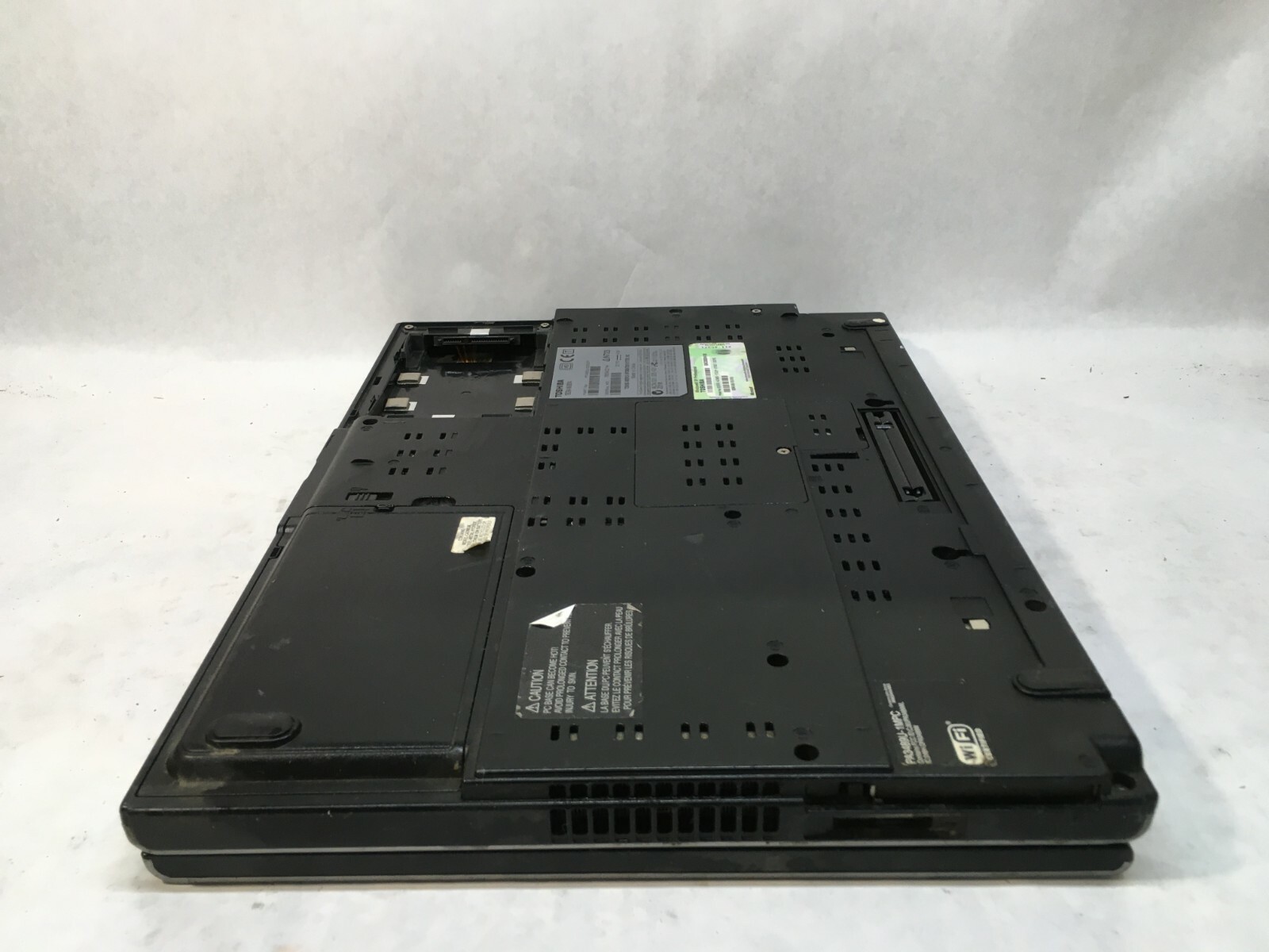 TOSHIBA Laptop Tecra A8-S8314 Laptop For Parts/Repair Bad LCD Screen NO HDD JR