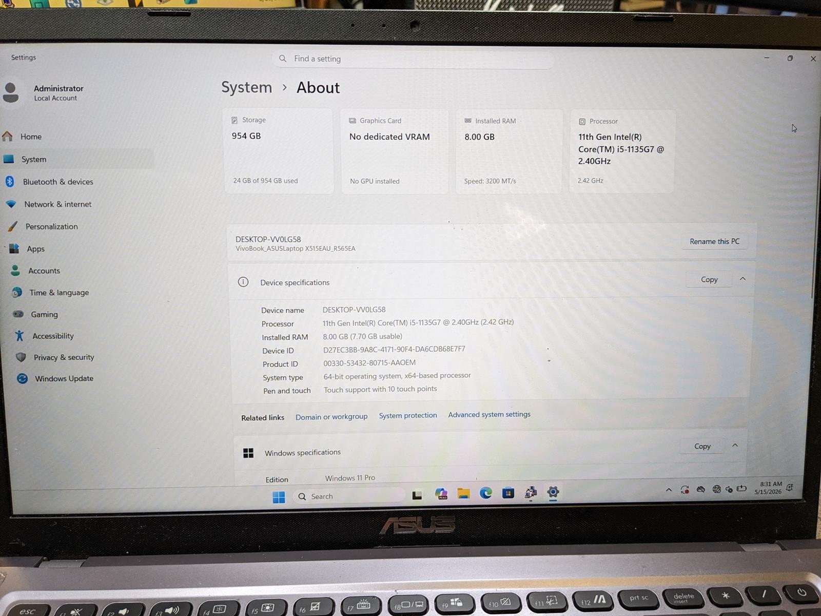 ASUS VIVOBOOK R565E i5-1135G7 @ 2.40GHz, 8GB RAM, NO HDD/OS