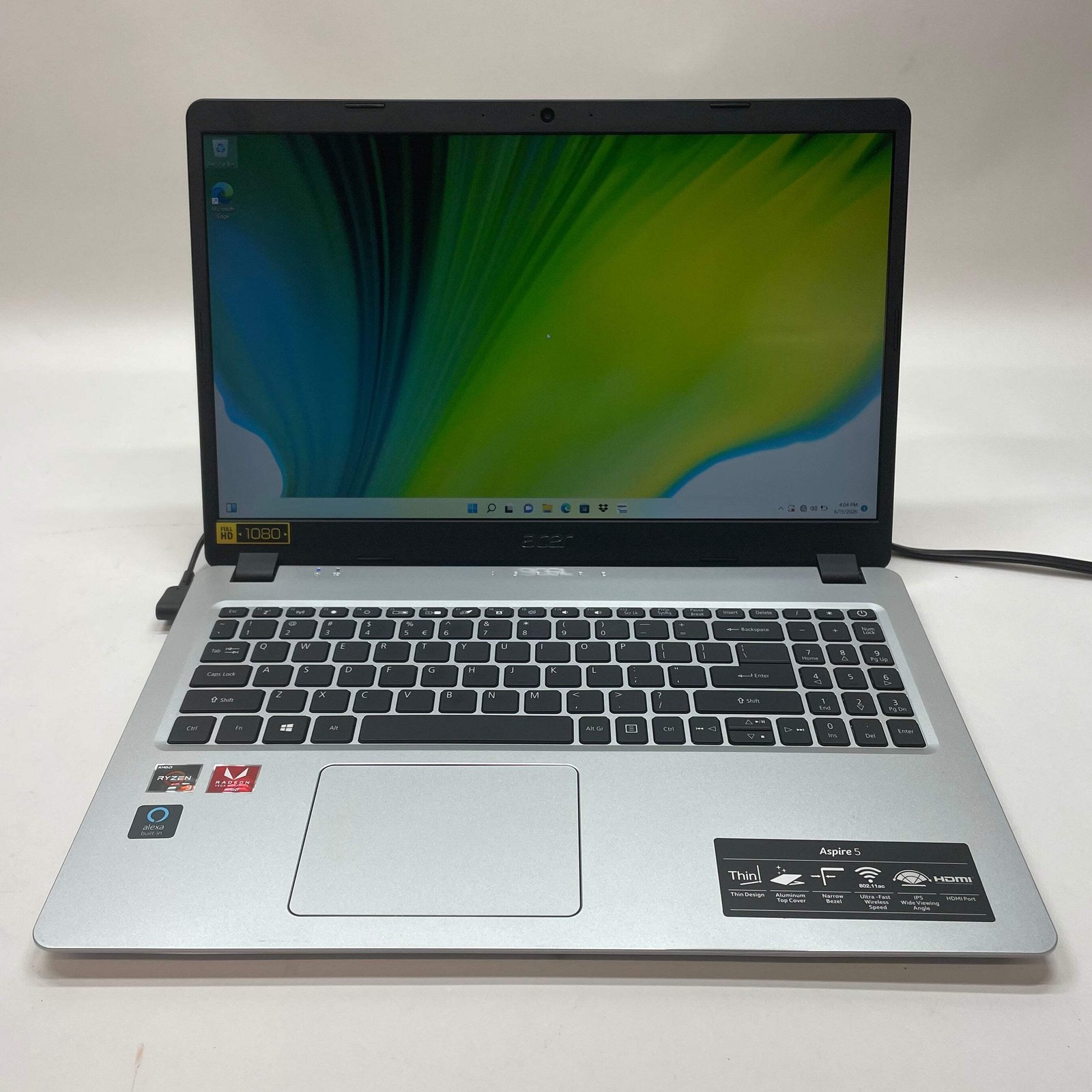 Broken Acer Aspire 5 A515-43 15.6″ Ryzen 3 3200U 2.6GHz 4GB RAM 128GB SSD READ