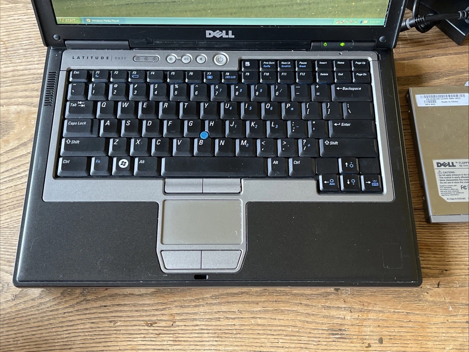 DELL D630 14″ Windows XP Laptop Core 2 Duo, nVidia, 120 SSD, DVD, RS232 Serial