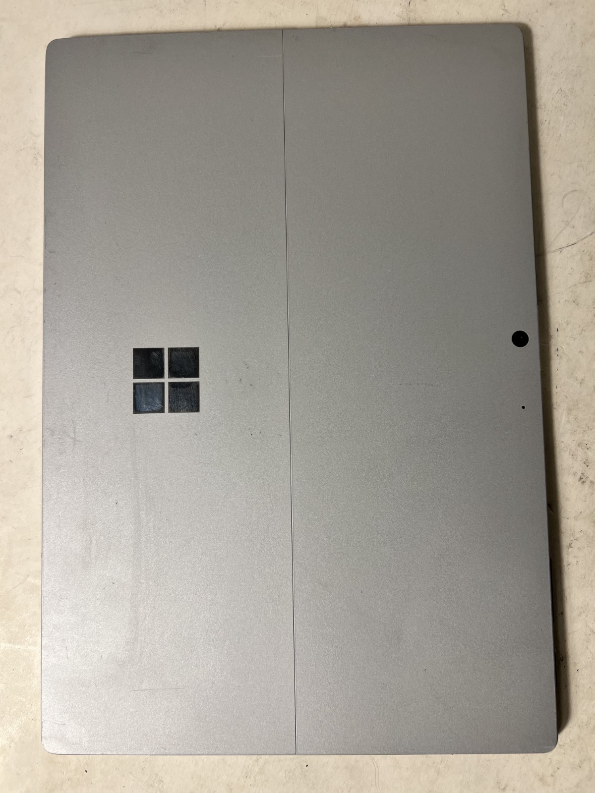 Microsoft Surface Pro 7+ 1960 12.3″ i5-1135G7 2.4GHz 8GB RAM AS-IS NO SCREEN 📖