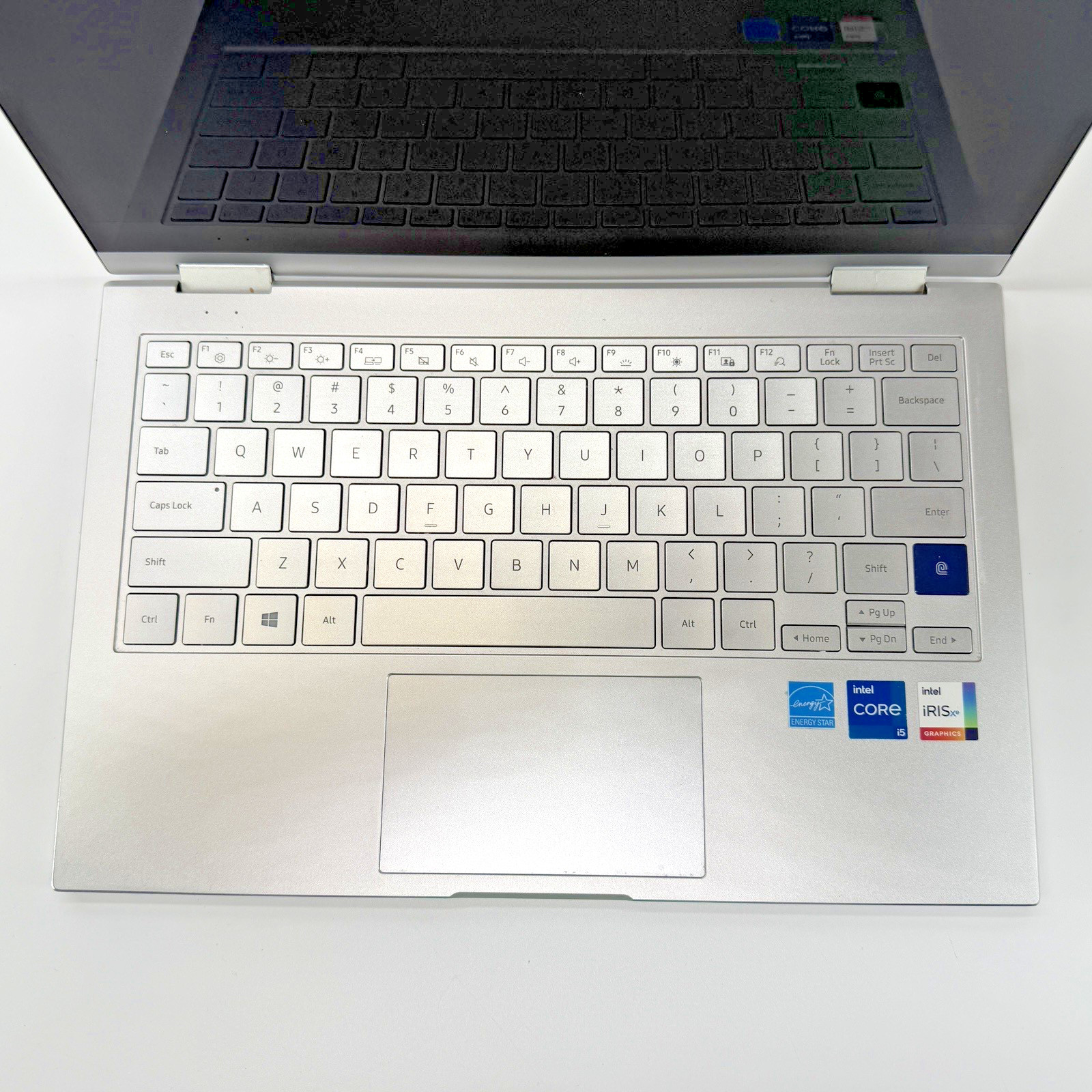 Samsung 730QDA Intel i5-1135G7 2.40 GHz 8 GB RAM 256 GB SSD (NVMe) Win 11 Pro